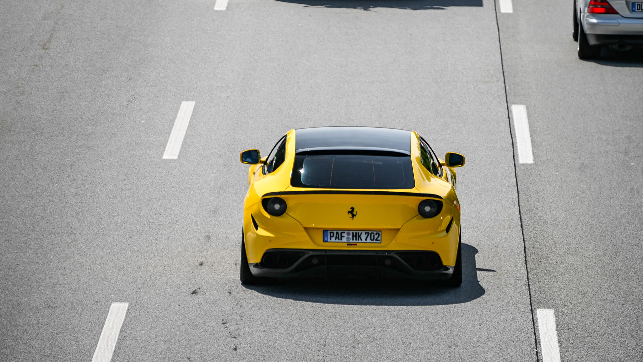 Ferrari FF - PAF-HK702