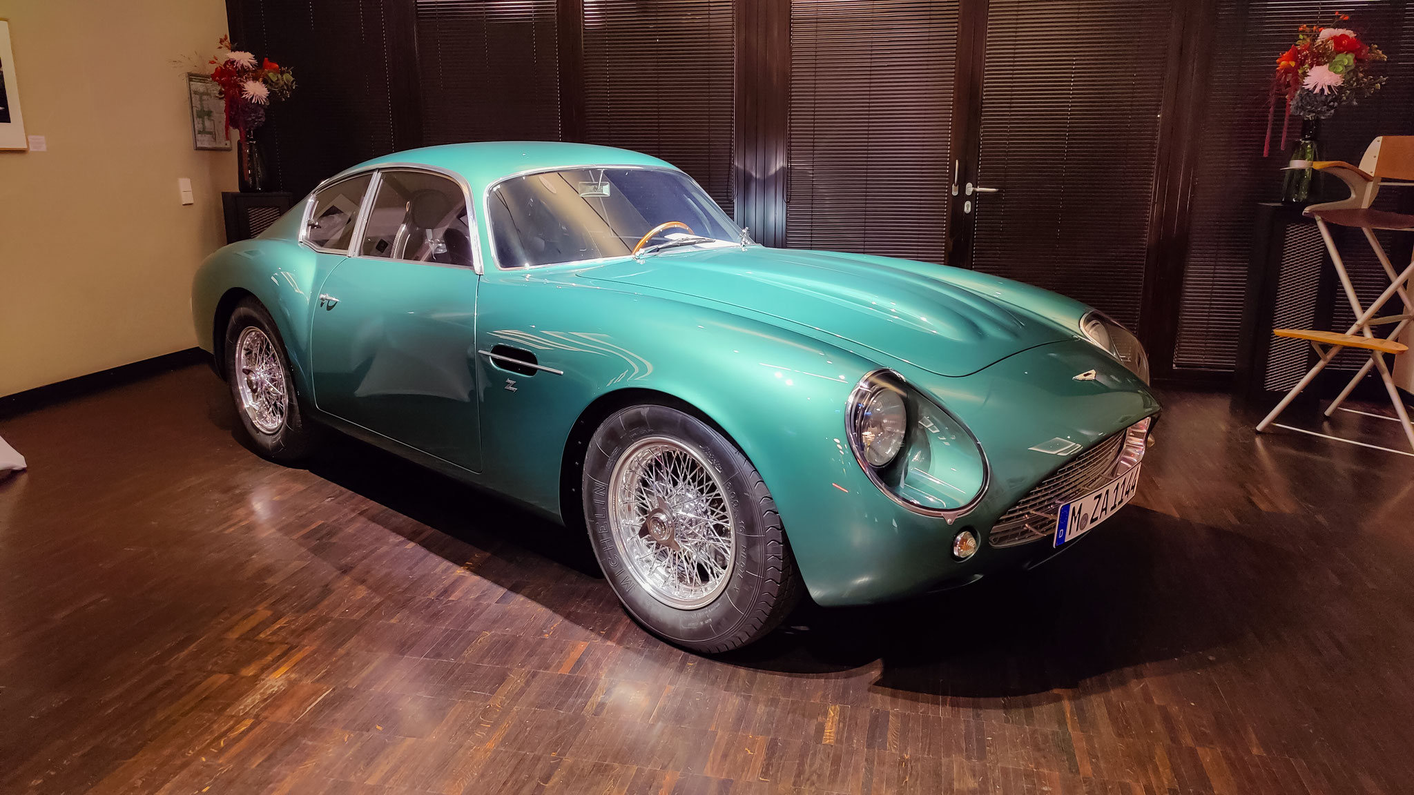 Aston Martin DB4 GT Zagato Continuation - M-ZA1144