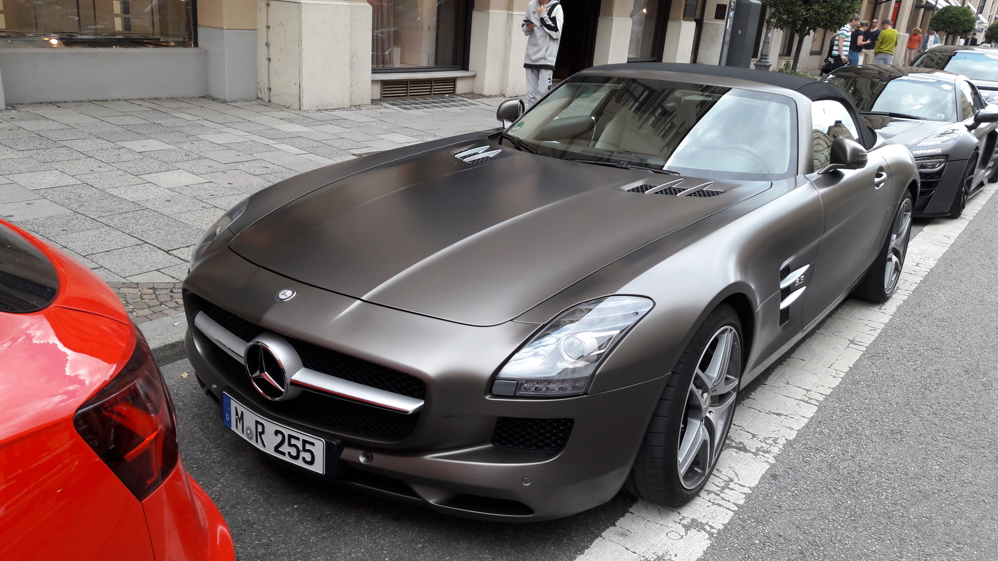 AMG SLS Roadster - M-R255