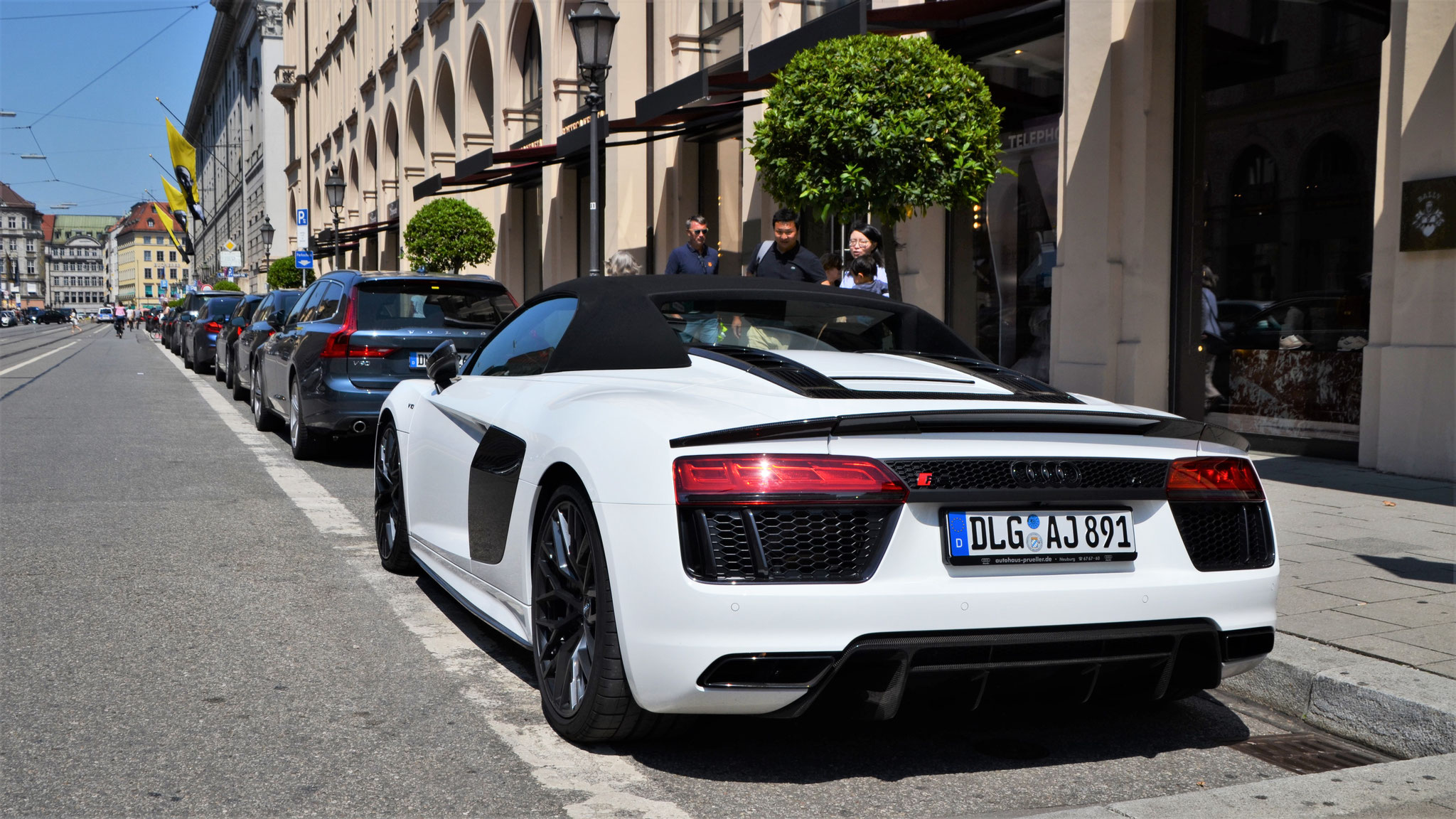 Audi R8 V10 Spyder - DLG-AJ891