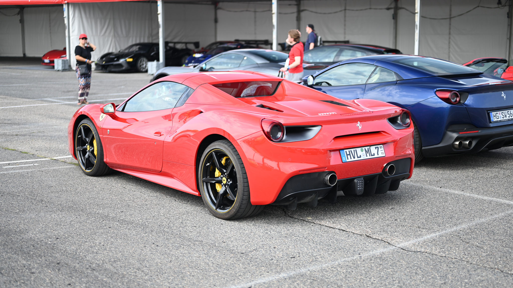 Ferrari 488 Spider - HVL-ML7