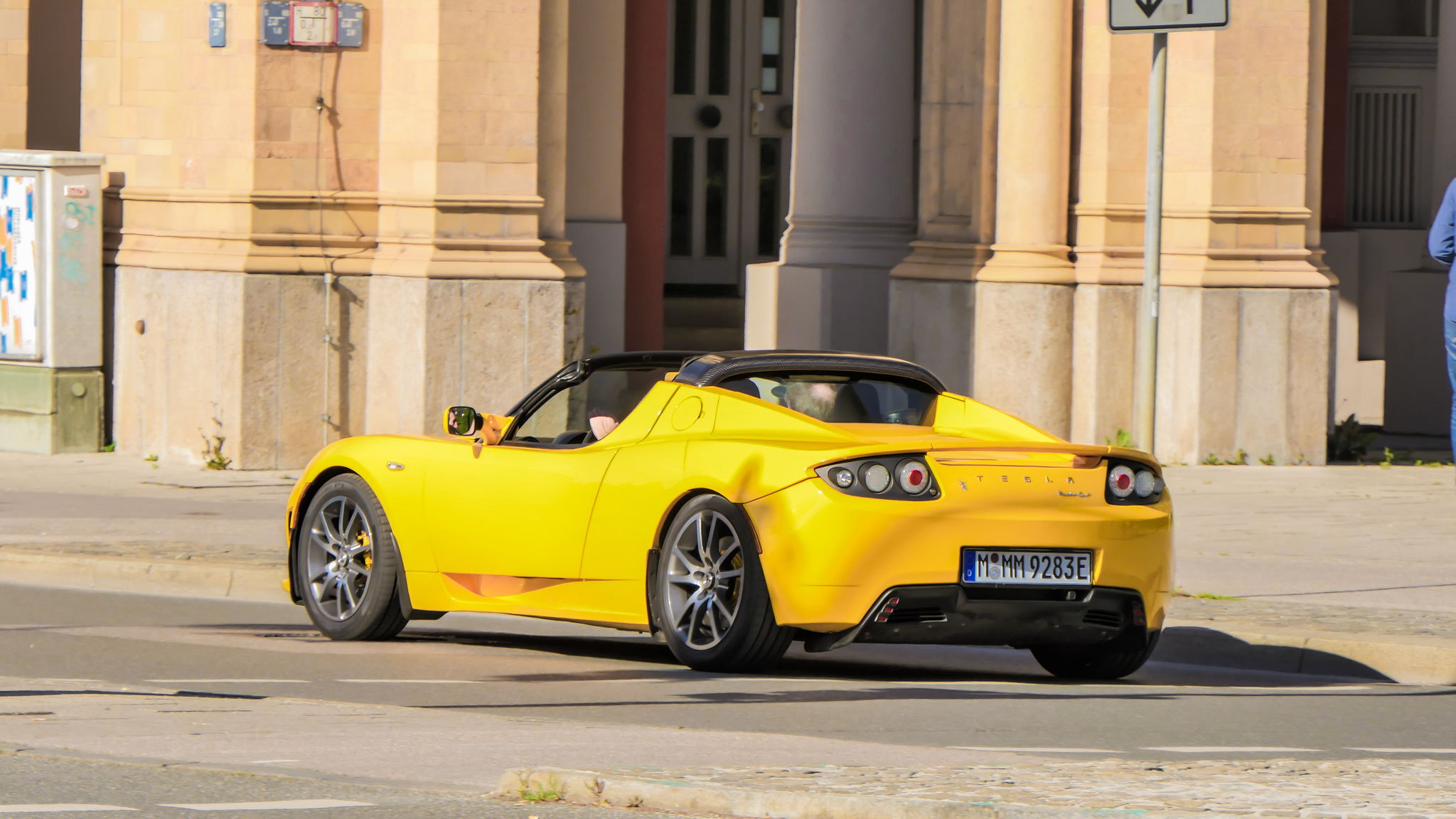 Tesla Roadster Sport - M-MM9283E