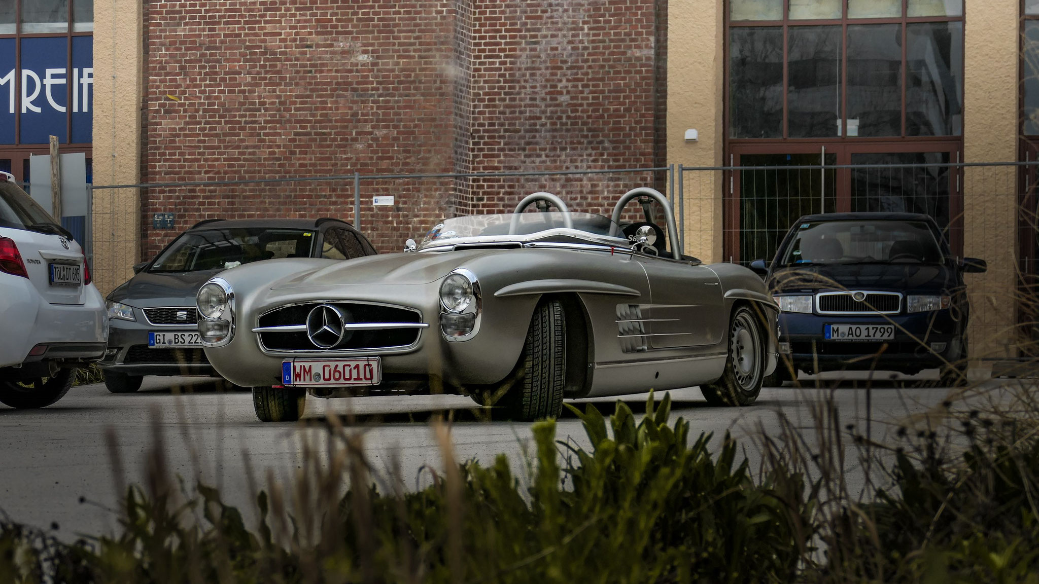 Mercedes 300SLS - WM-06010