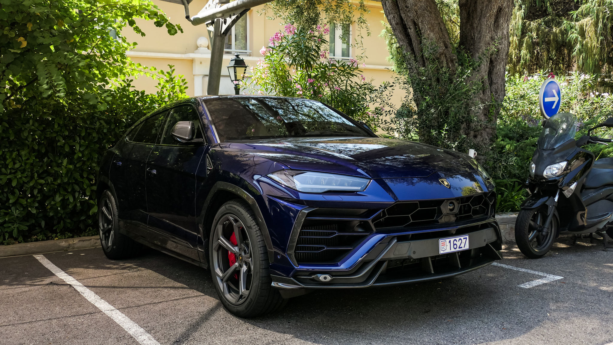 Lamborghini Urus - 1627 (MC)