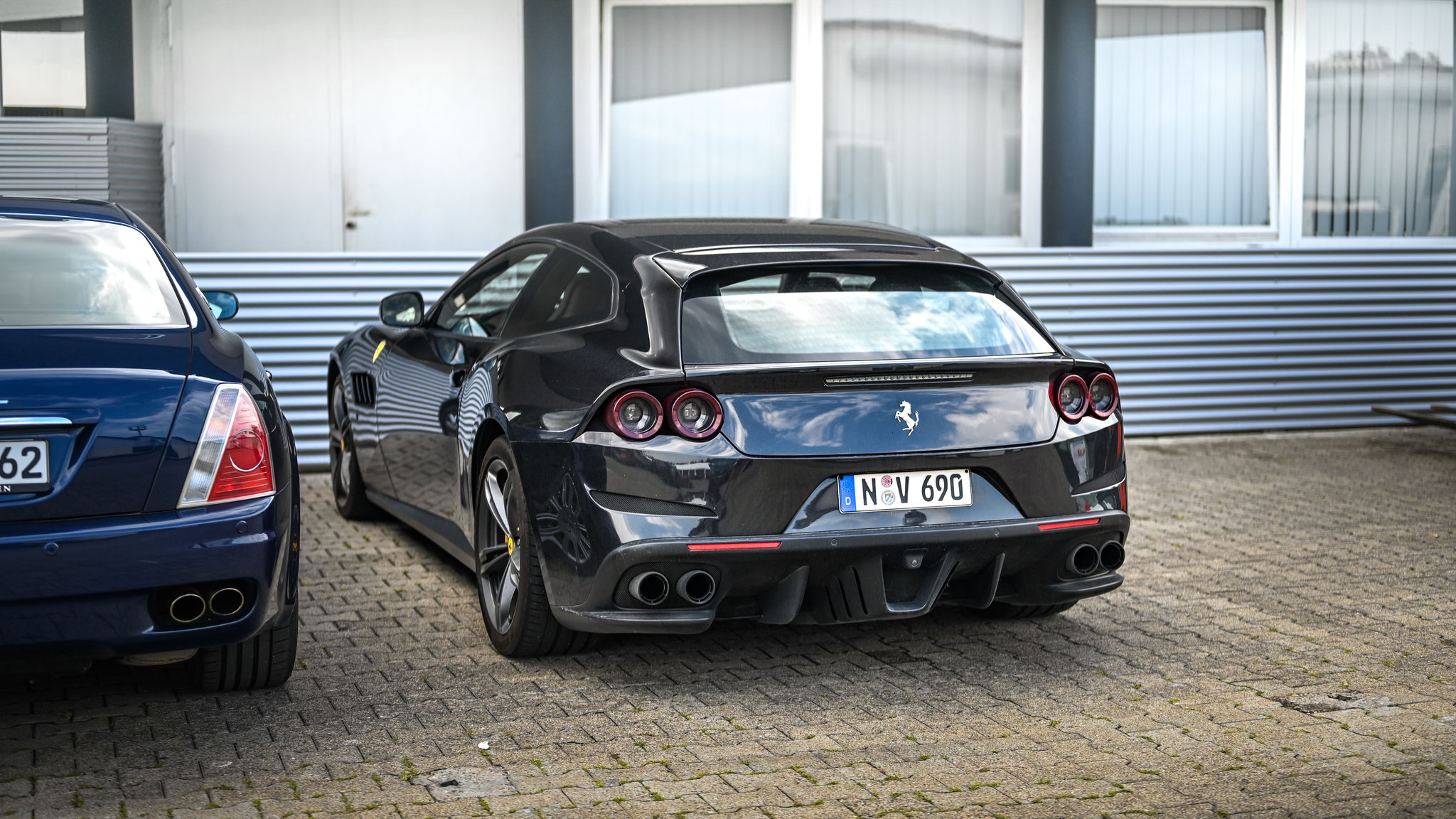 Ferrari GTC4 Lusso - N-V690