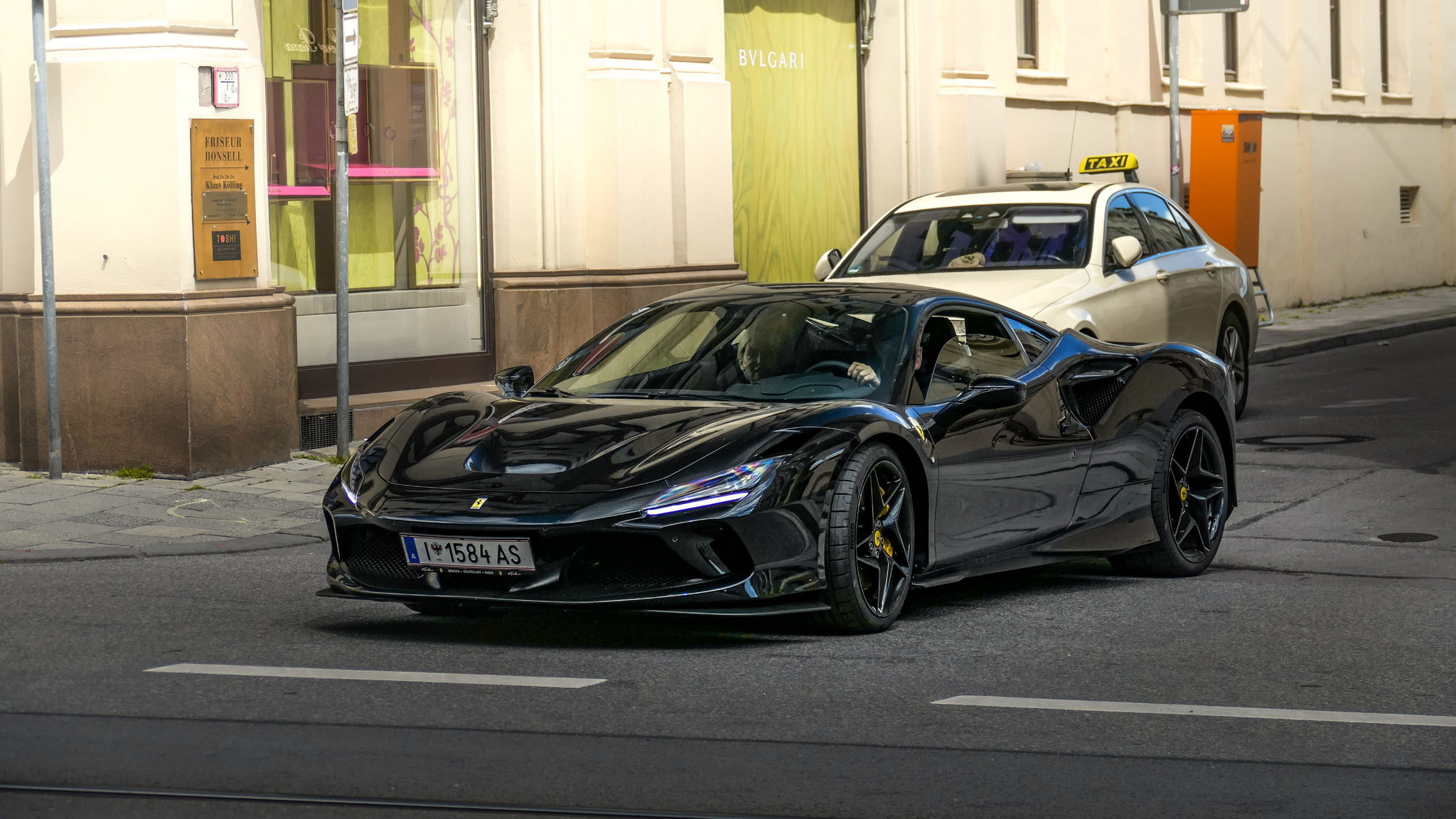 Ferrari F8 Tributo - I-1584AS (AUT)