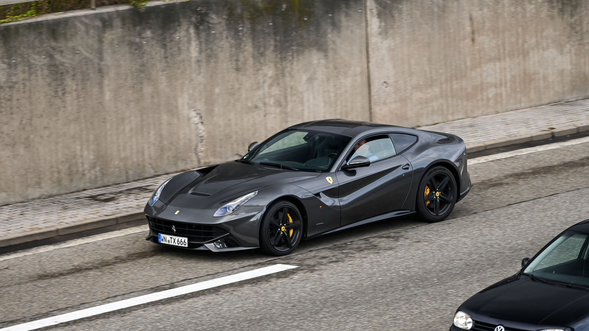 Ferrari F12 Berlinetta - WN-TX666