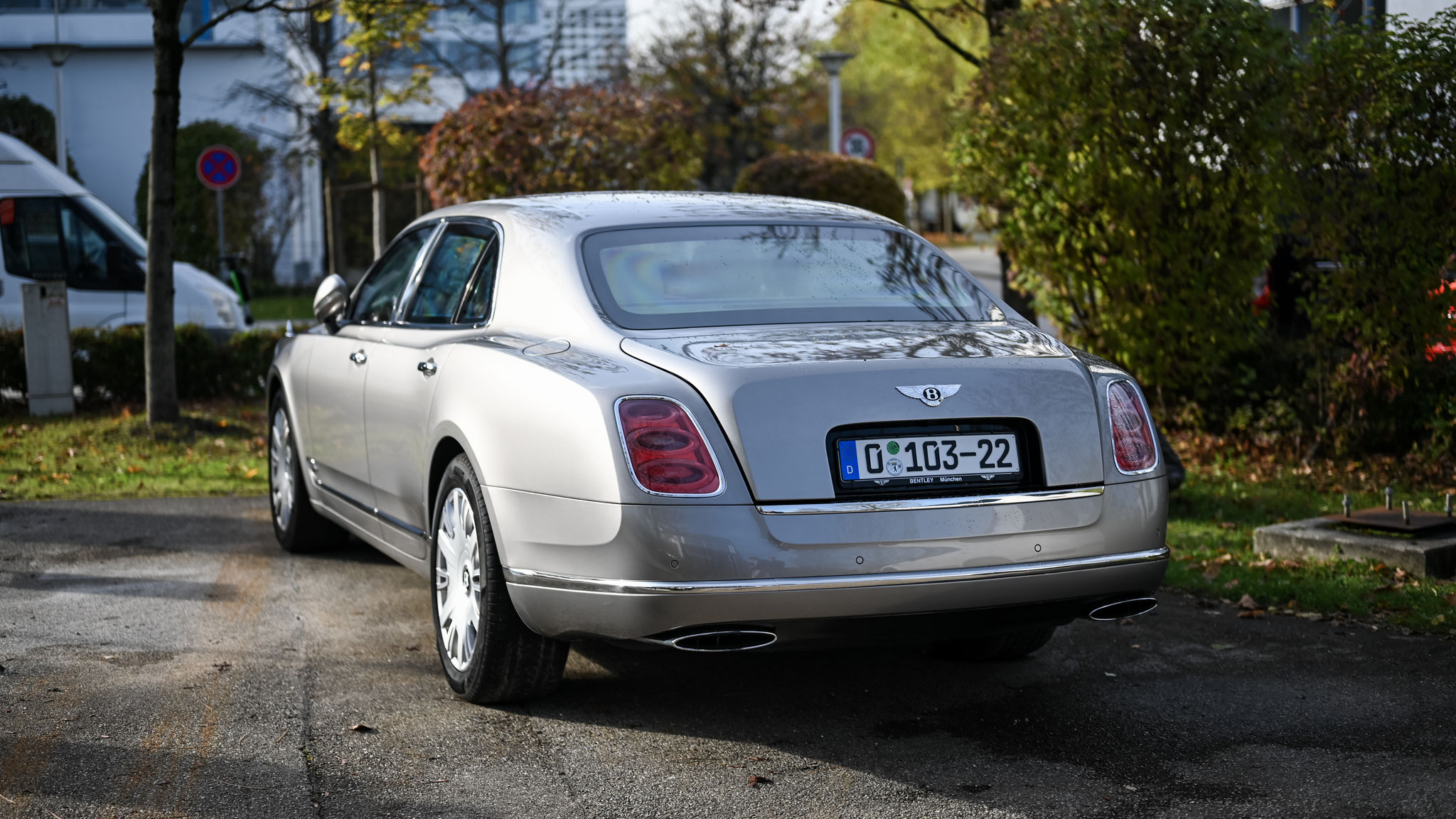 Bentley Mulsanne - 0-103-22