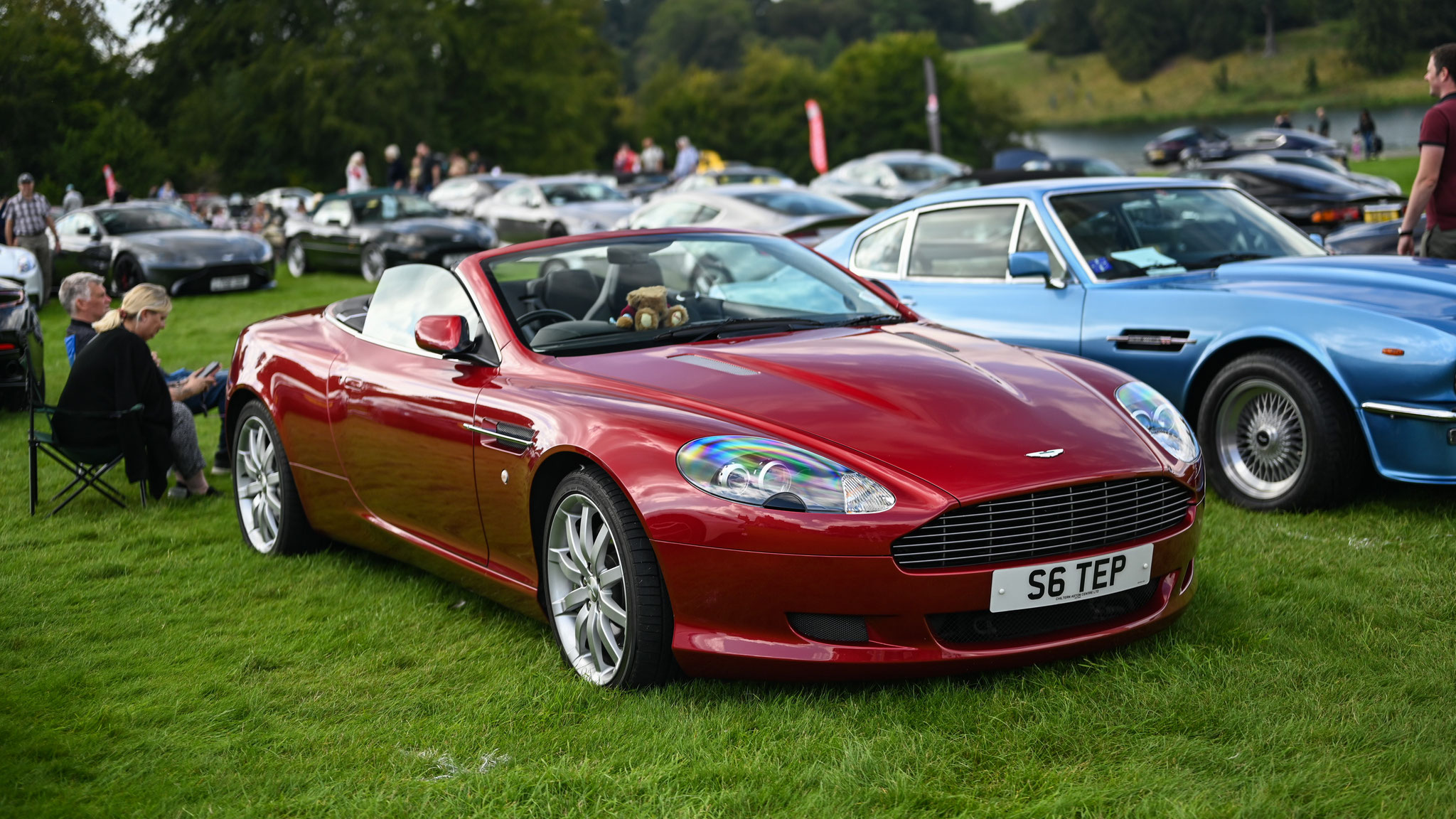 Aston Martin DB9 Volante - S6TEP (GB)