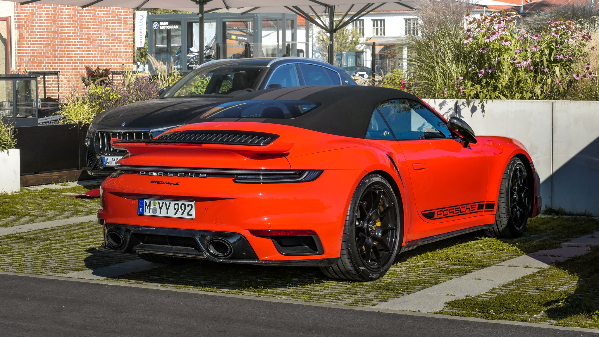 Porsche 992 Turbo S Cabrio - M-YY992