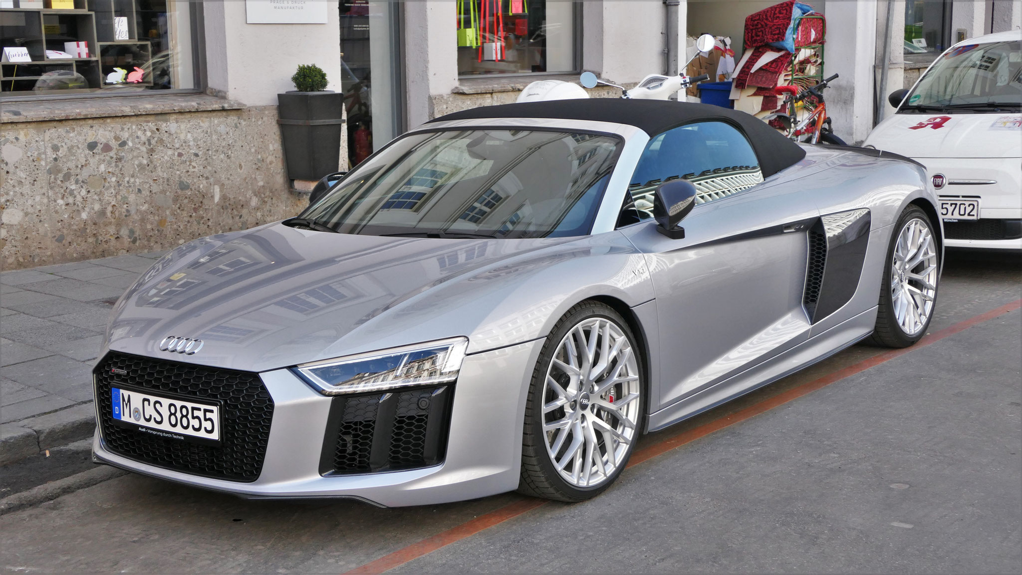 Audi R8 V10 Spyder - M-CS8855