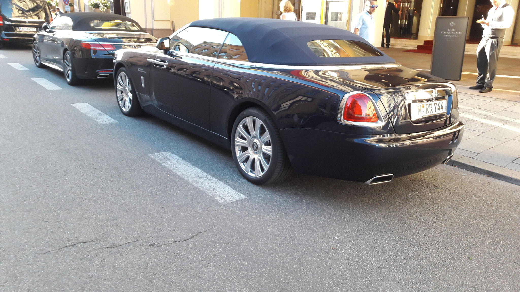 Rolls Royce Dawn - M-RR744