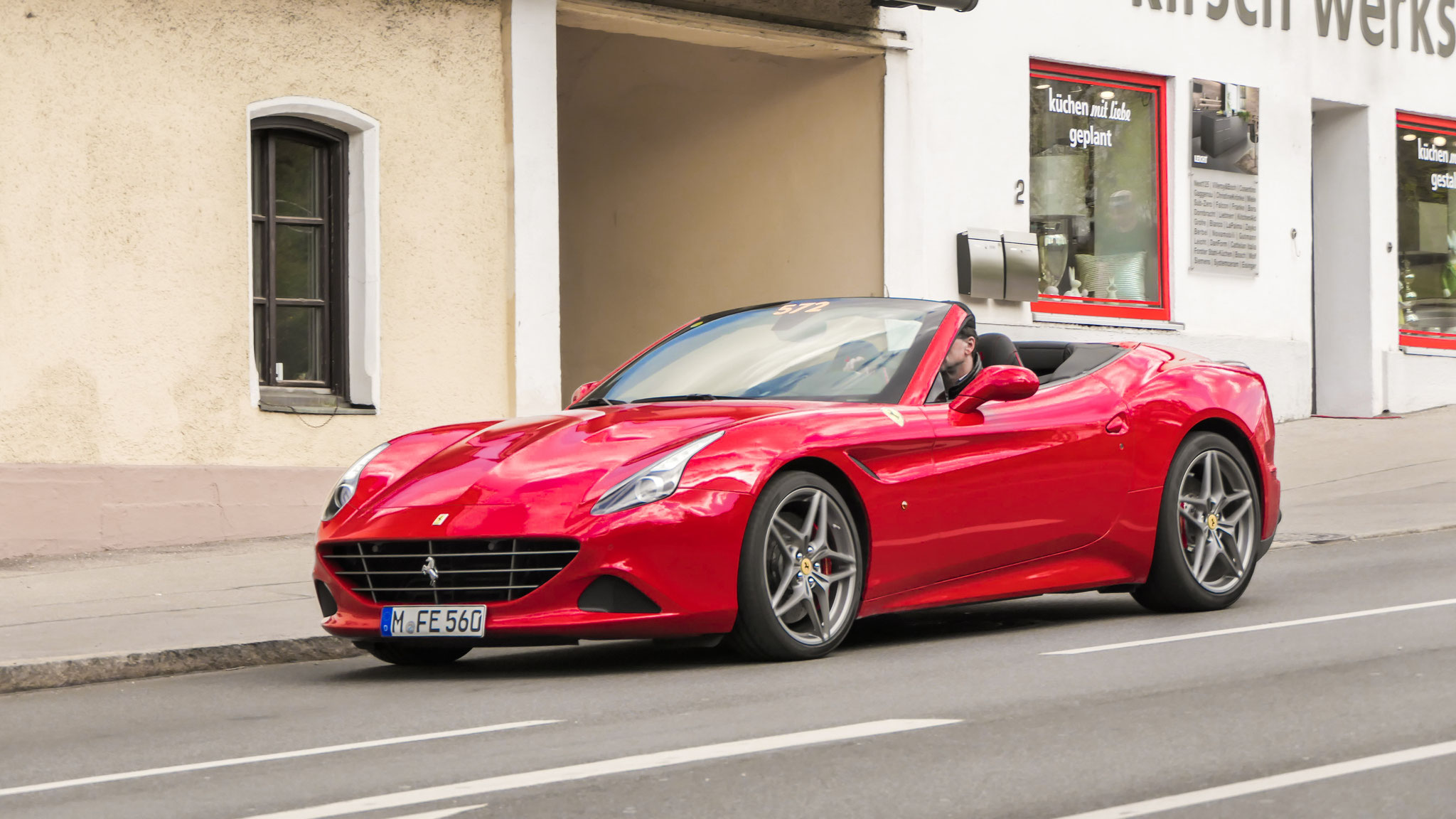 Ferrari California T - M-FE560