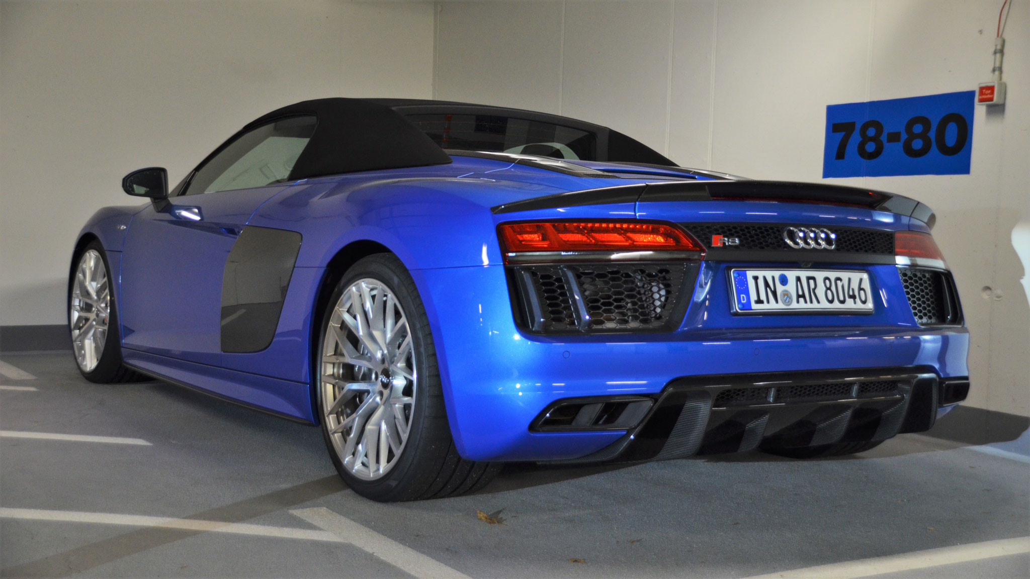 Audi R8 V10 Spyder - IN-AR8046