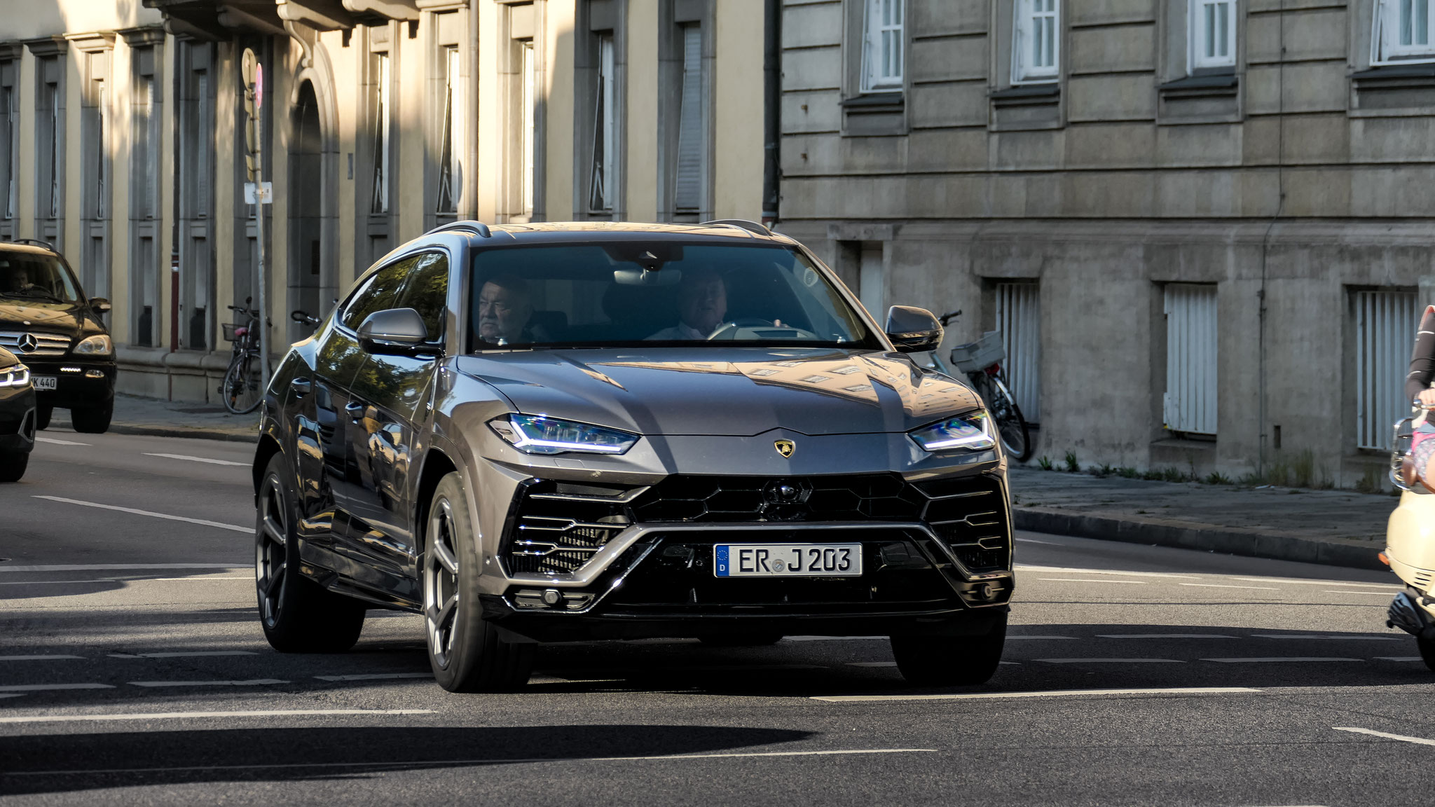 Lamborghini Urus - ER-J203
