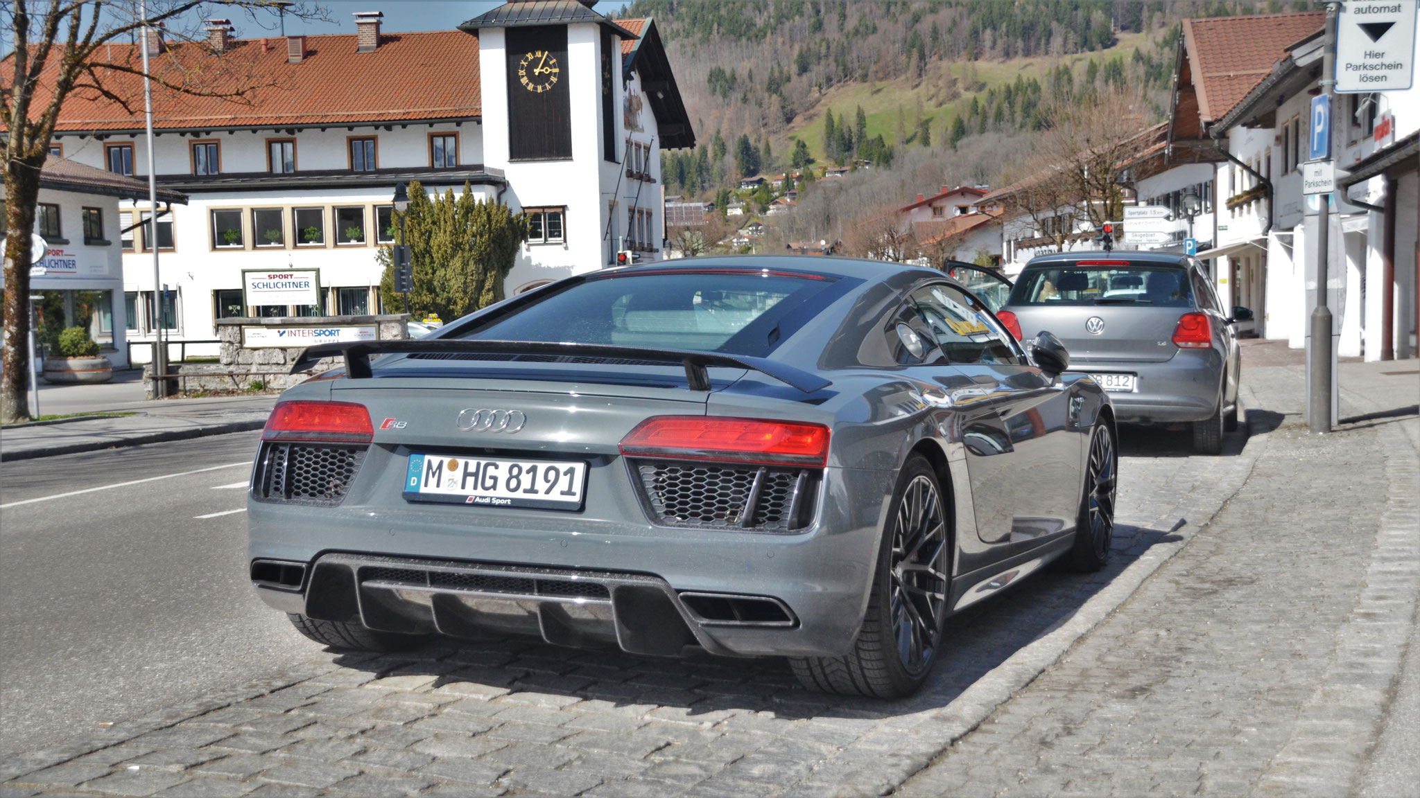 Audi R8 V10 - M-HG8191