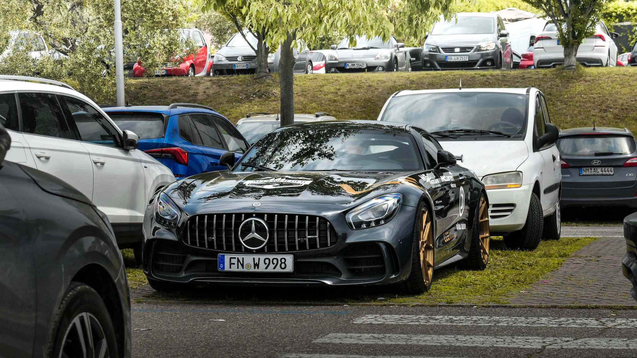 AMG GTR - FN-W998