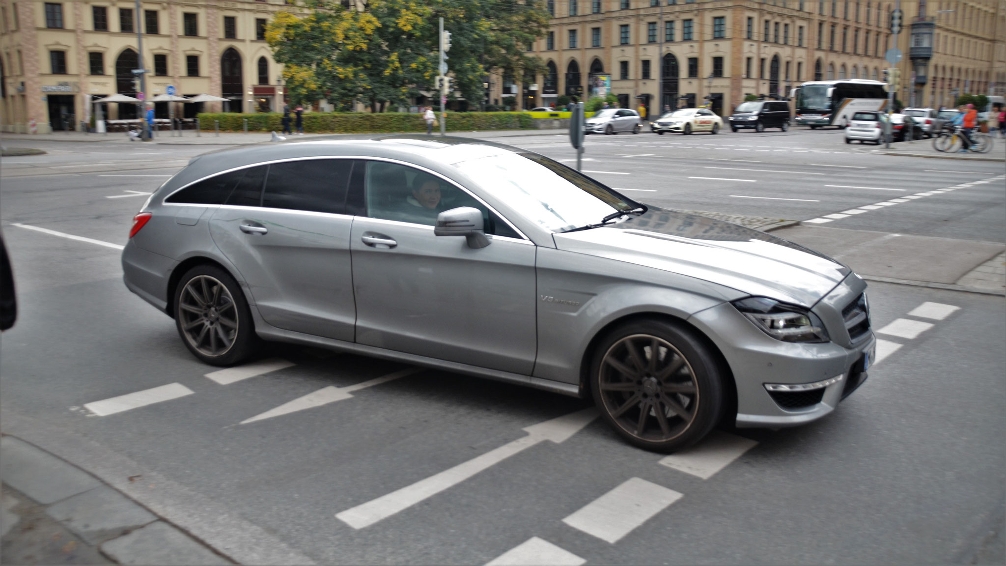 Mercedes-AMG CLS 63 Shooting Brake - M-HH9116