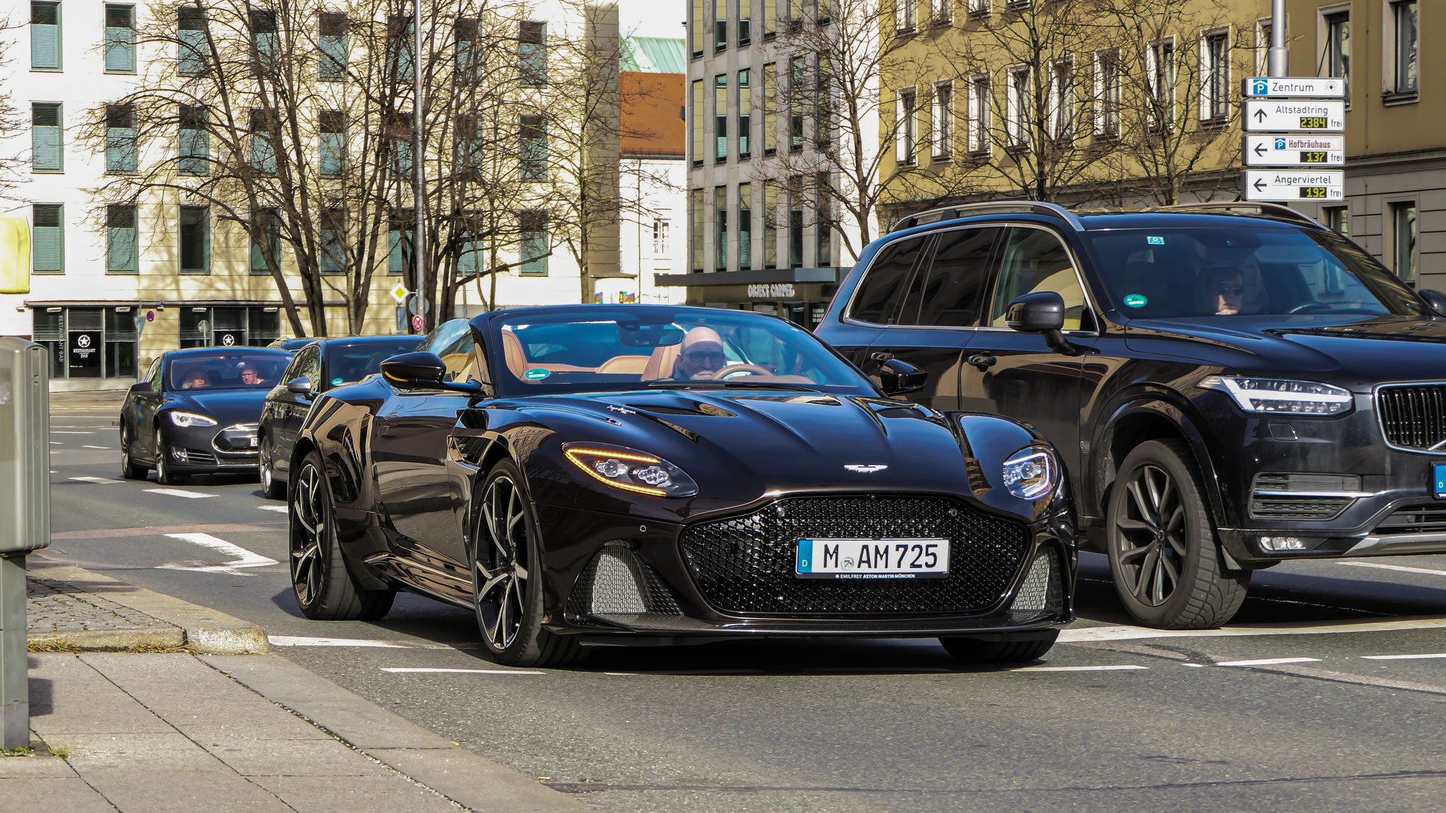 Aston Martin DBS Superleggera Volante - M-AM725