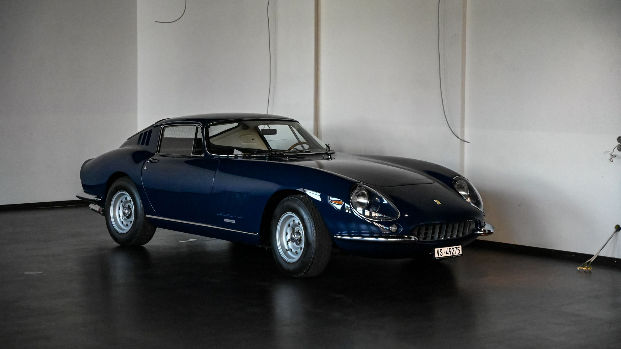 Ferrari 275 GTB - VS49275 (CH)
