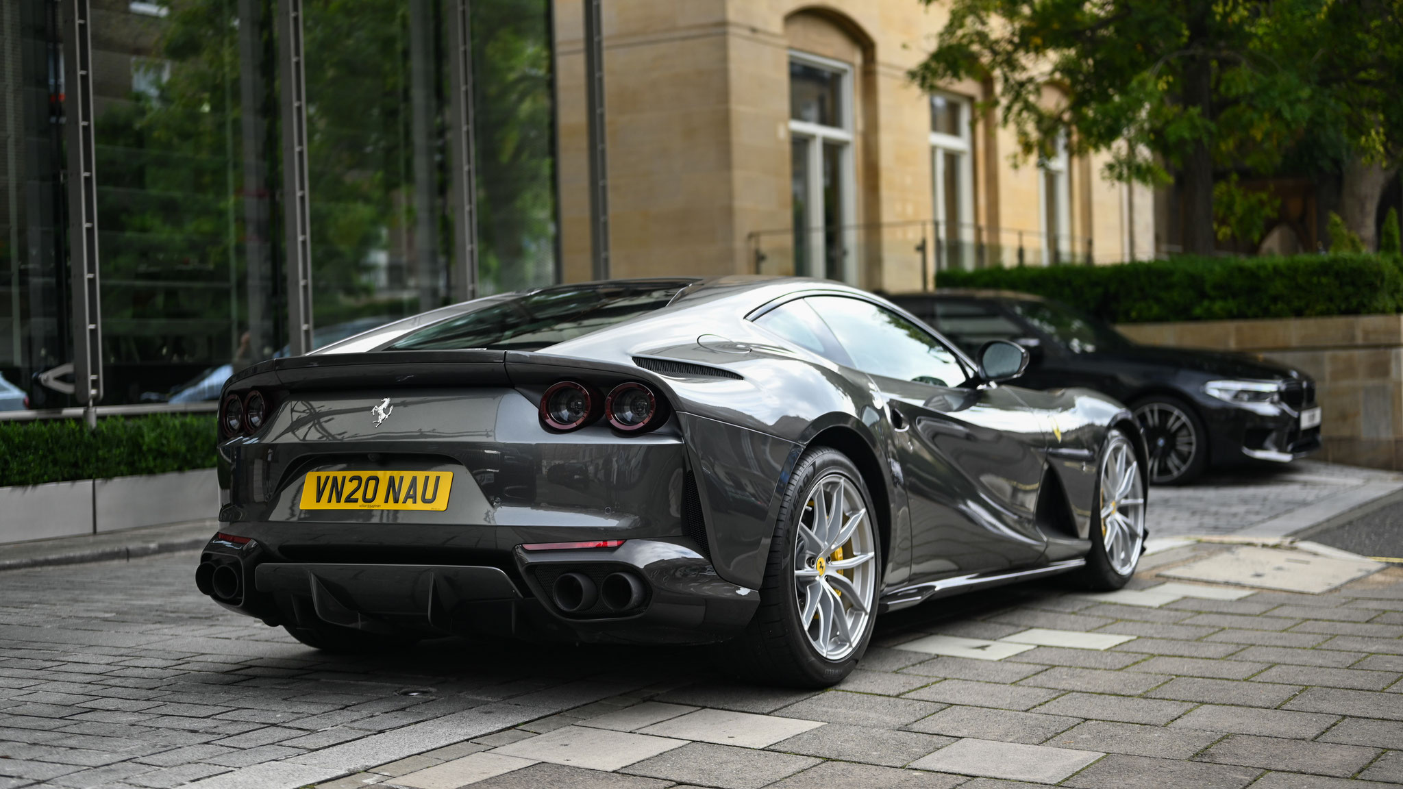 Ferrari 812 Superfast - VN20NAU (GB)