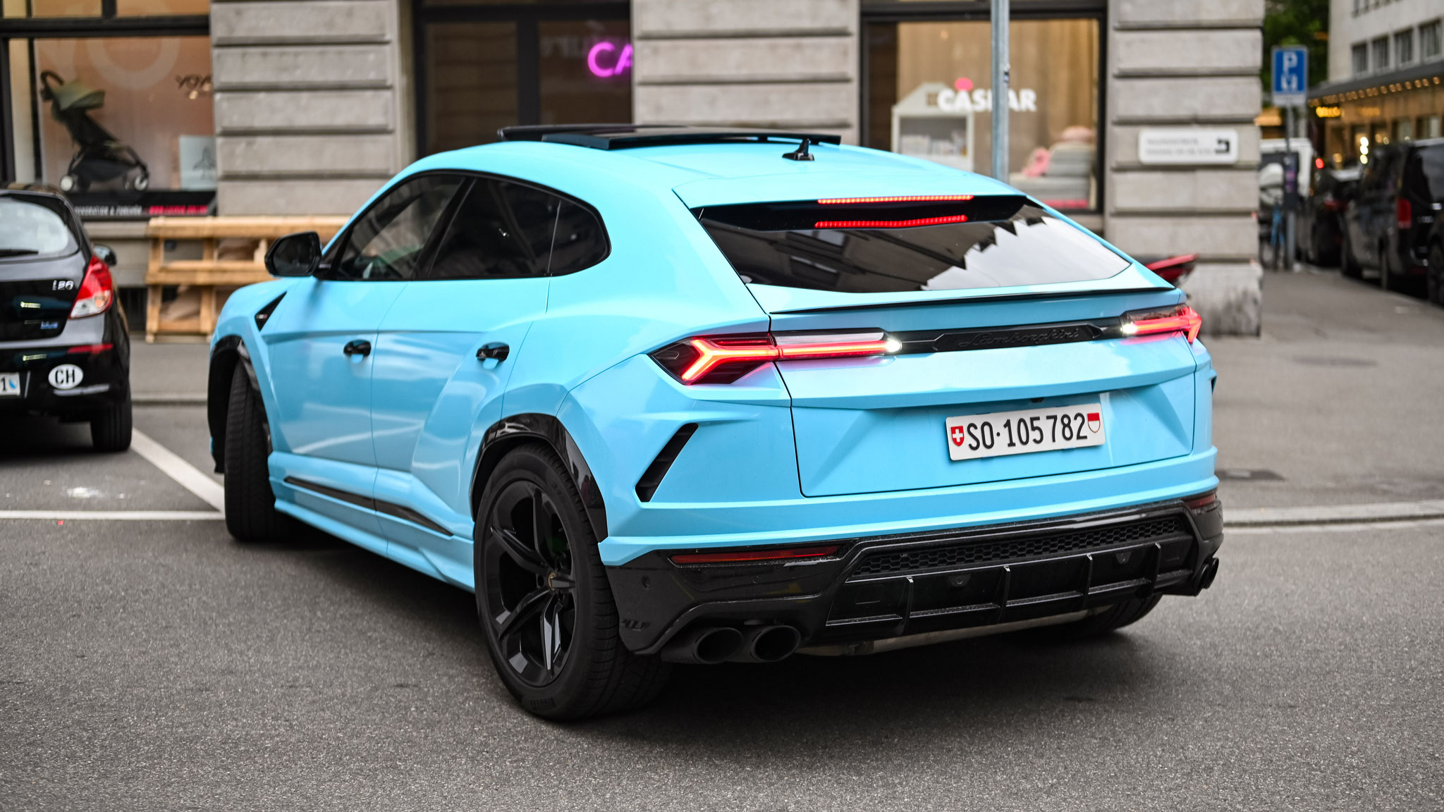 Lamborghini Urus - SO105782 (CH)