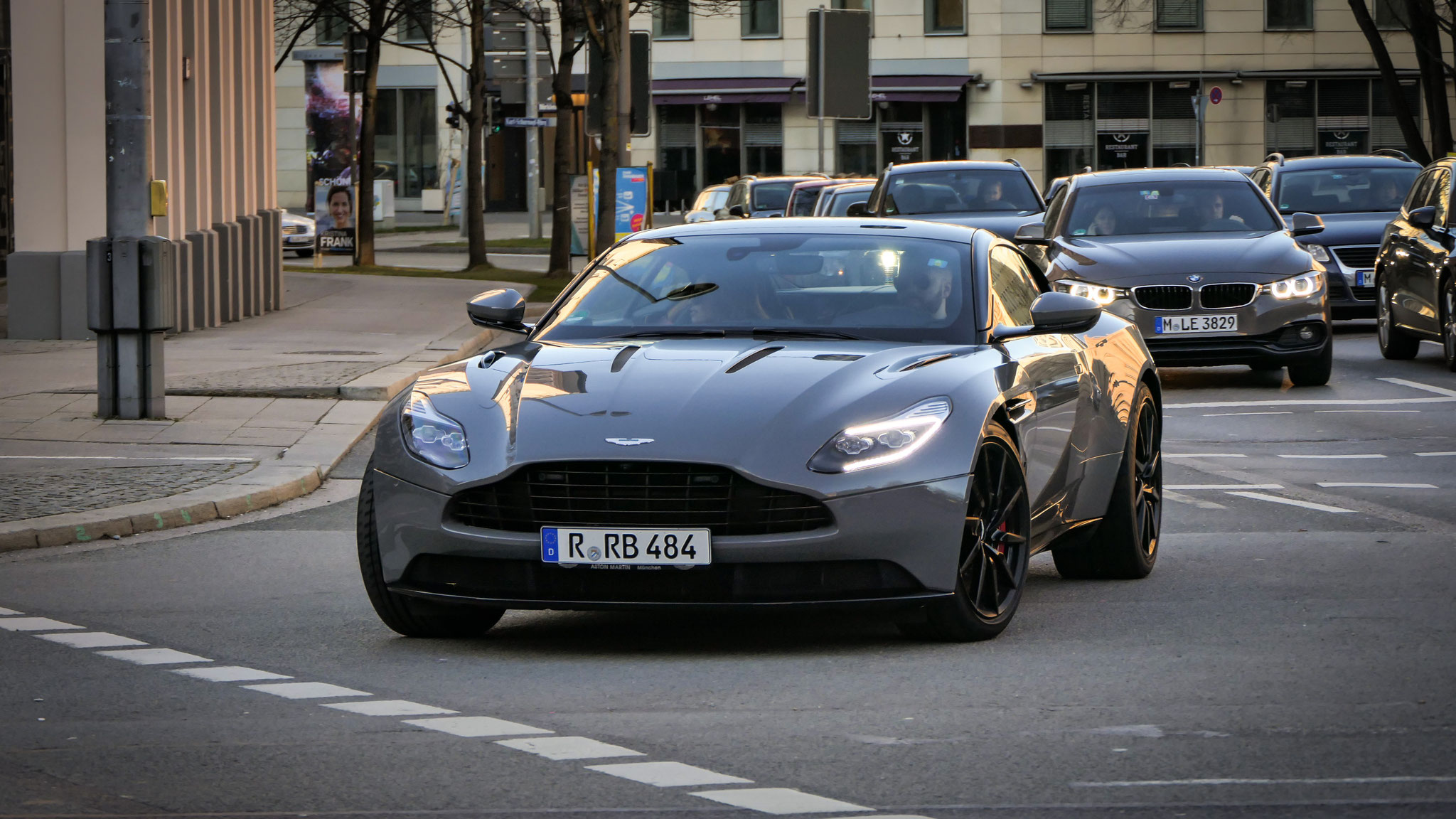 Aston Martin DB11 - R-RB484