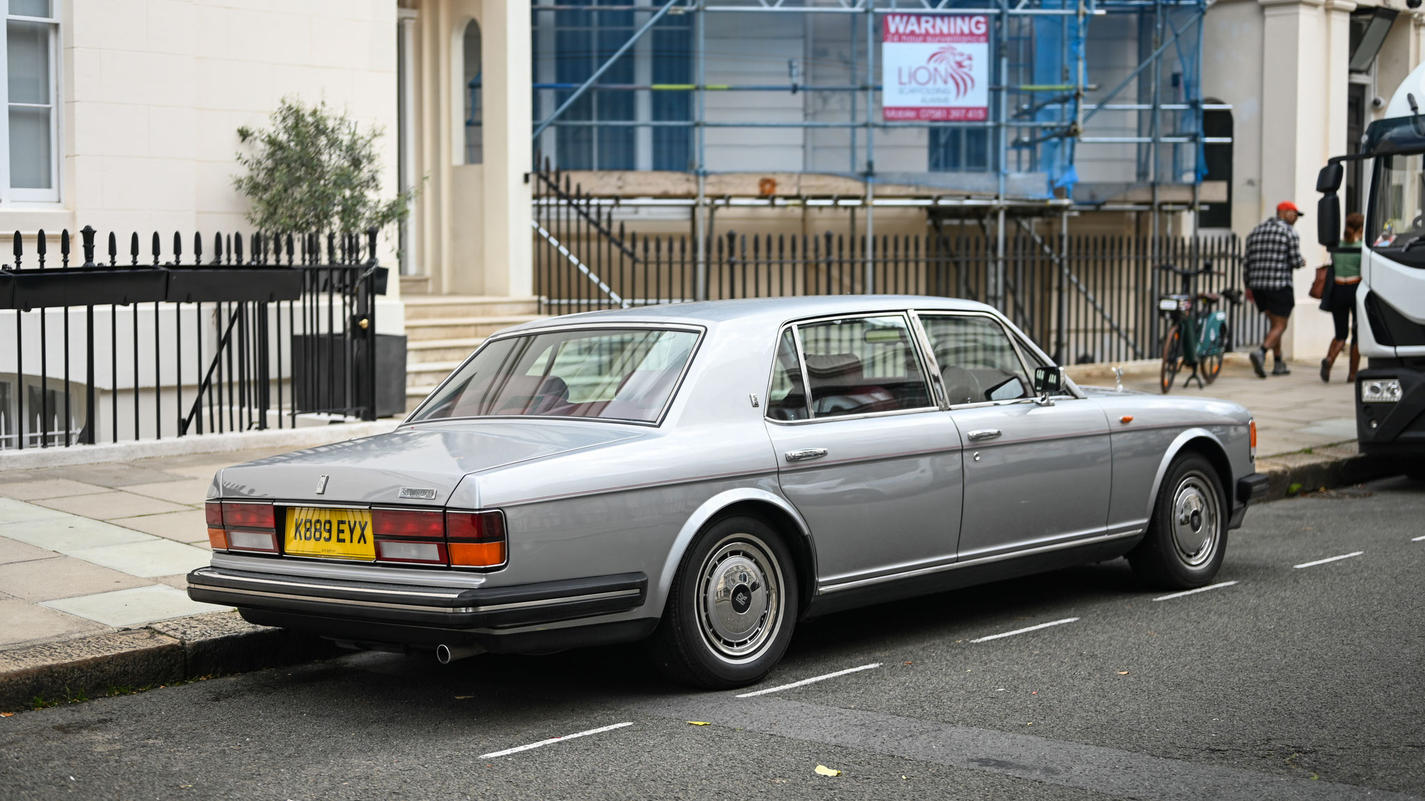 Rolls Royce Silver Spirit - K889EYX (GB)