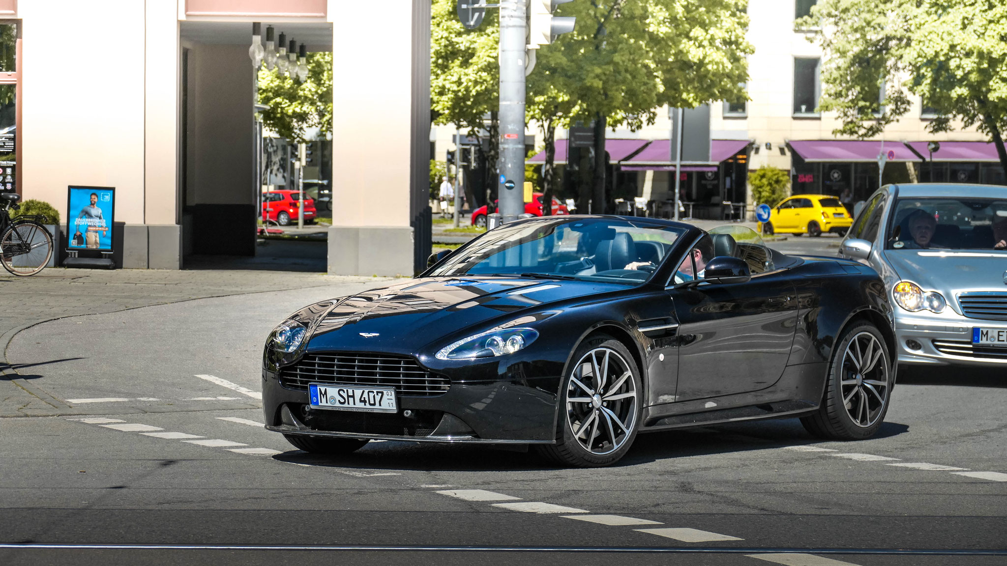 Aston Martin Vantage V8 Volante - M-SH407