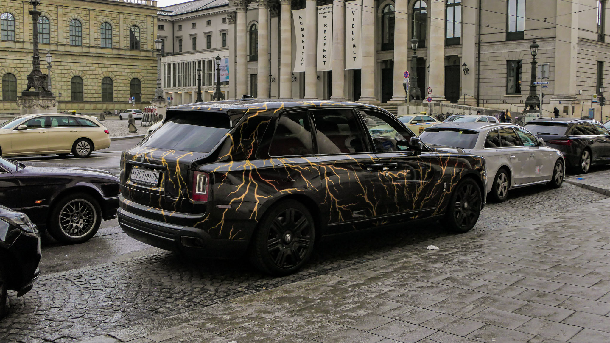Rolls Royce Cullinan - M707MM-78 (RUS)