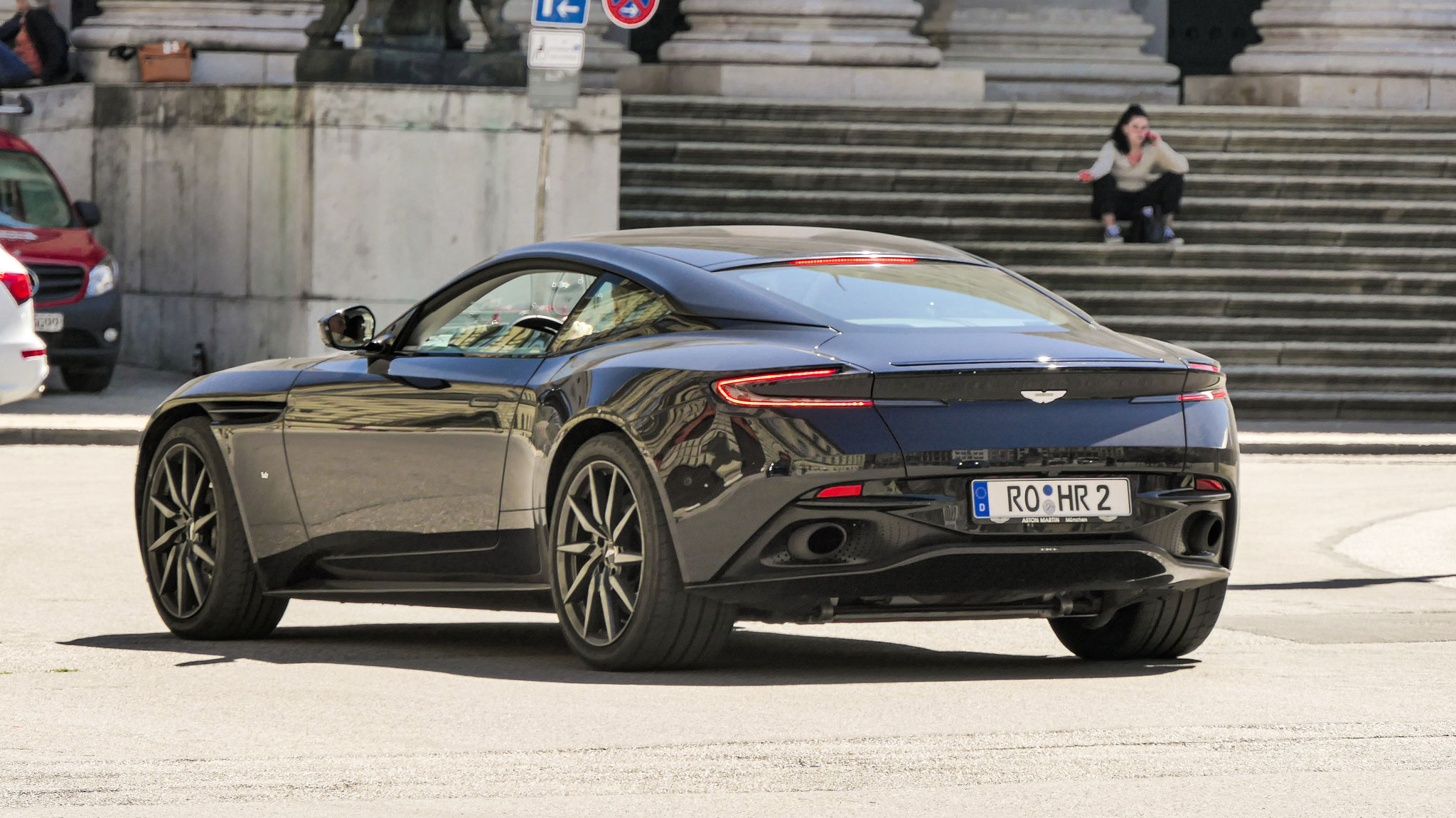 Aston Martin DB11 - RO-HR2