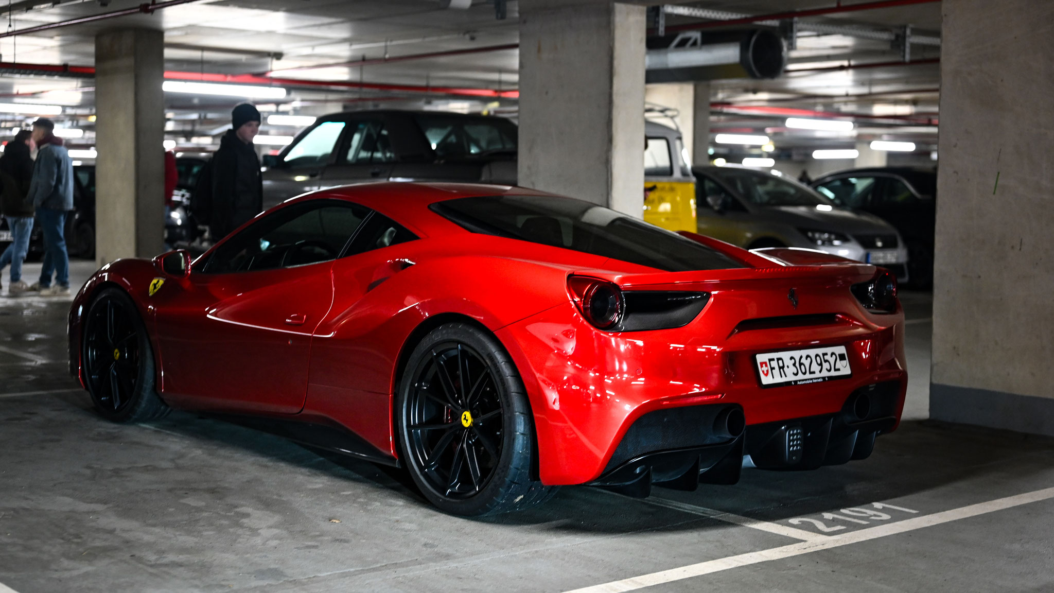 Ferrari 488 GTB - FR362952 (CH)