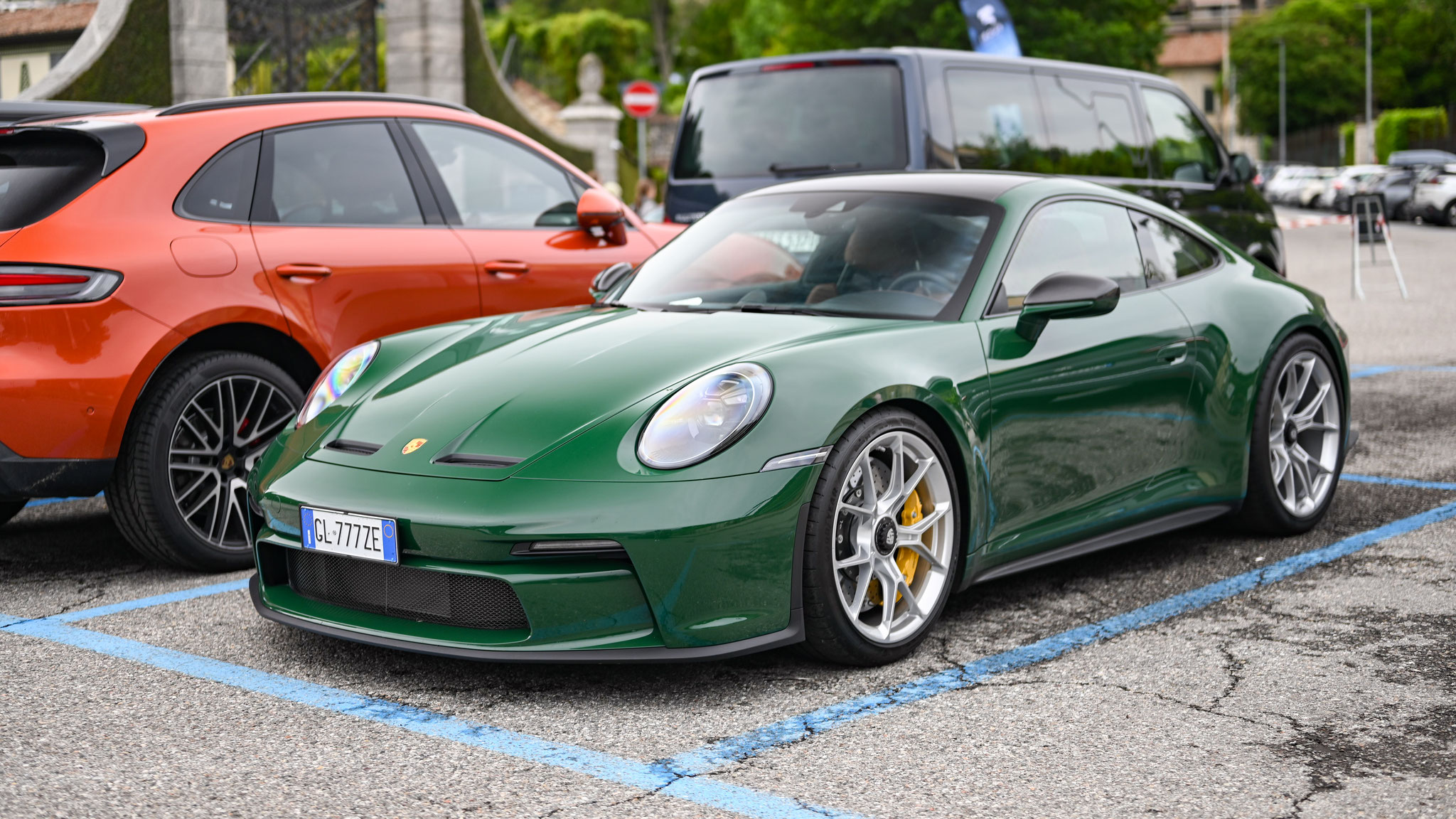 Porsche 992 GT3 Touring - GL777ZE (ITA)