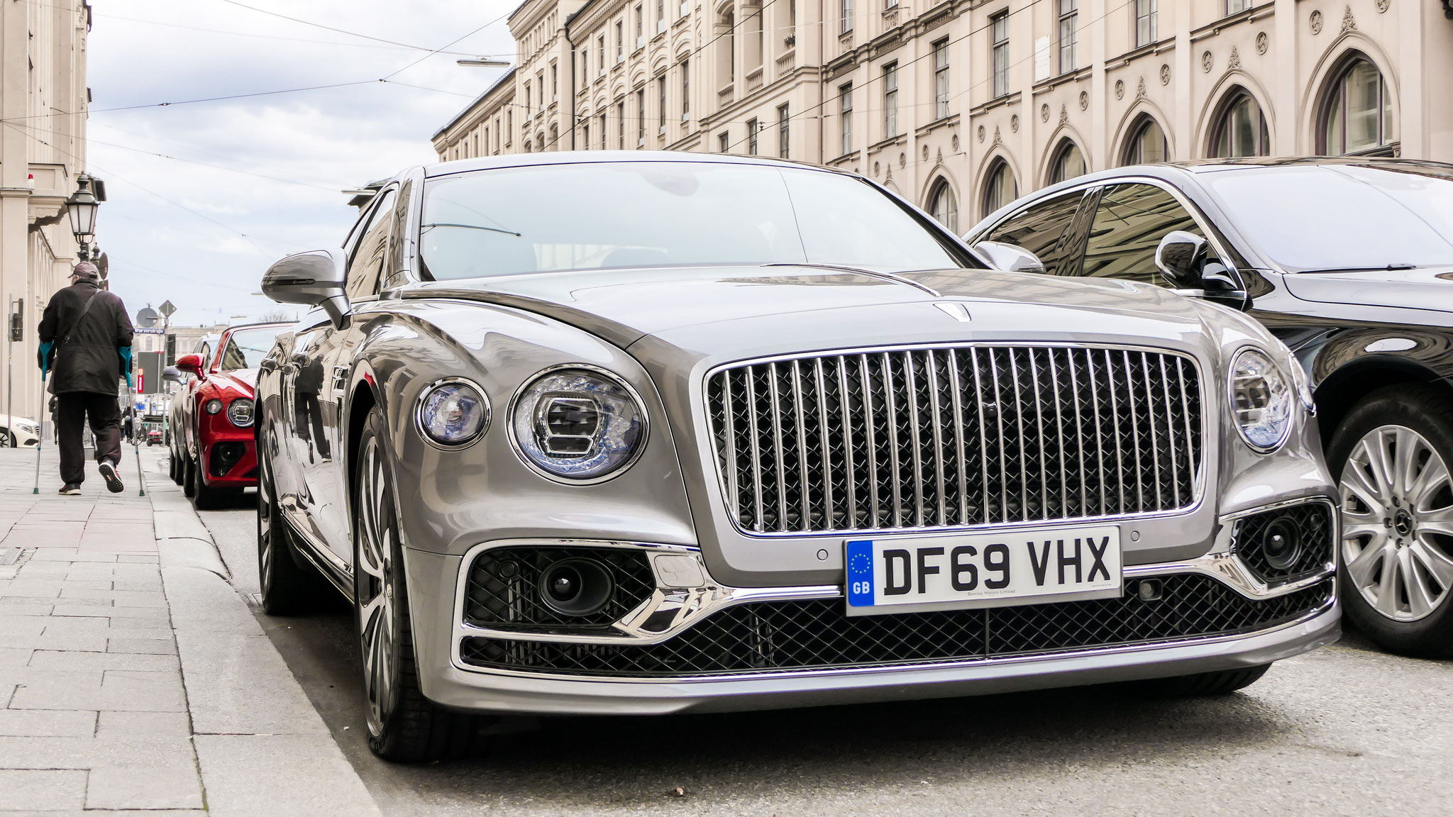 Bentley Flying Spur - DF69VHX (GB)
