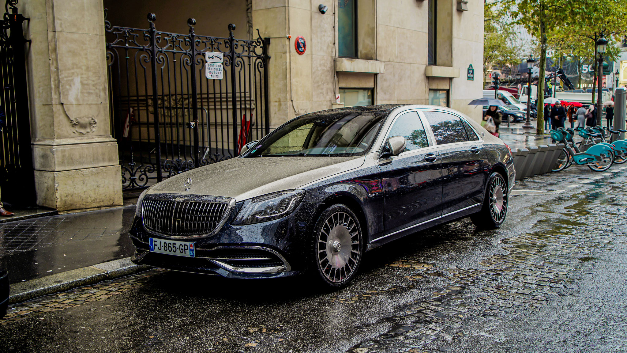 Mercedes Maybach S560 - FJ865GP-92 (FRA)