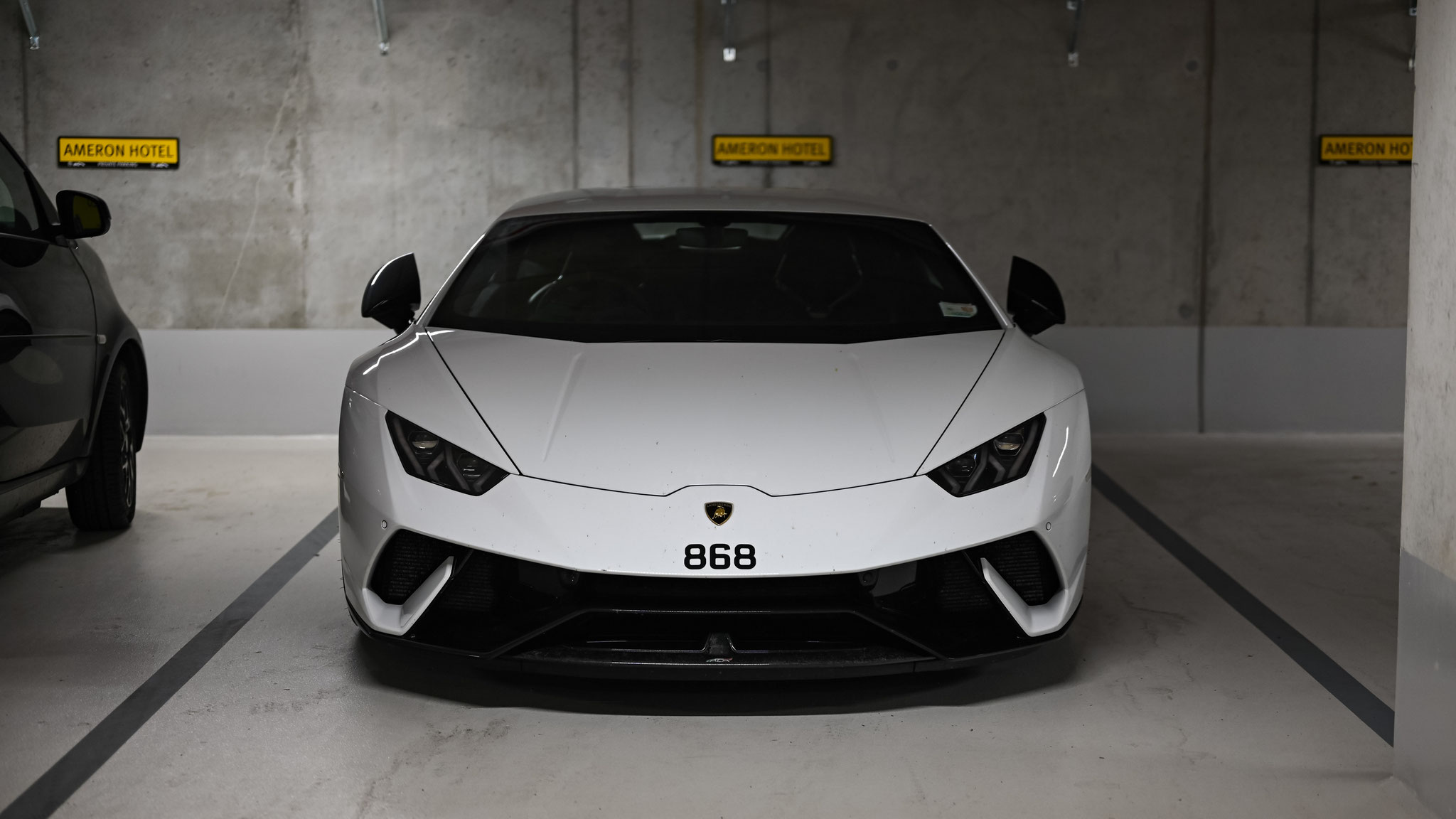 Lamborghini Huracan Performante - 868 (GBG)