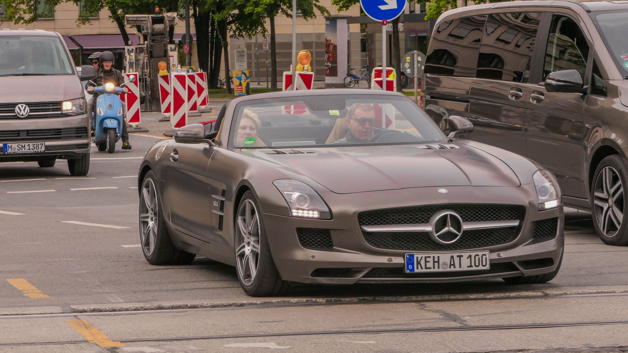 AMG SLS Roadster - KEH-AT100