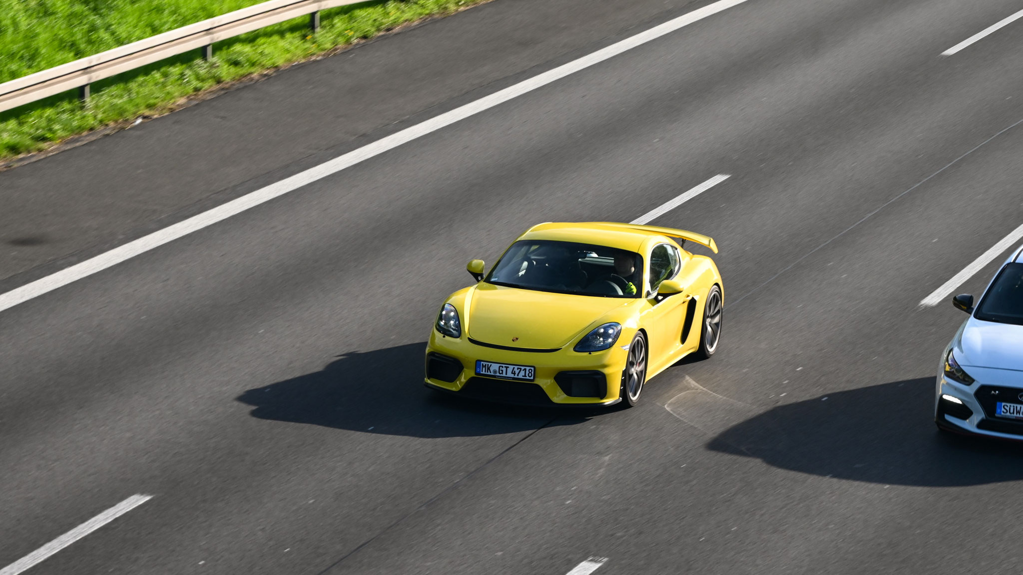 Porsche Cayman GT4 - MK-GT4718