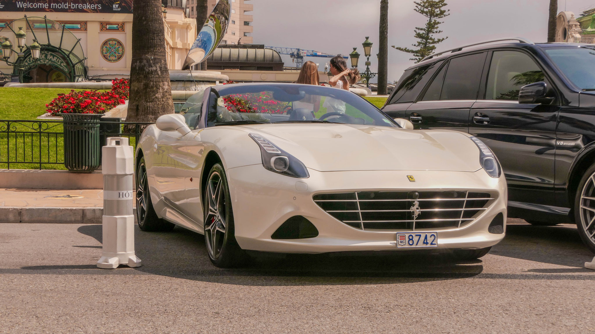 Ferrari California T - 8742 (MC)