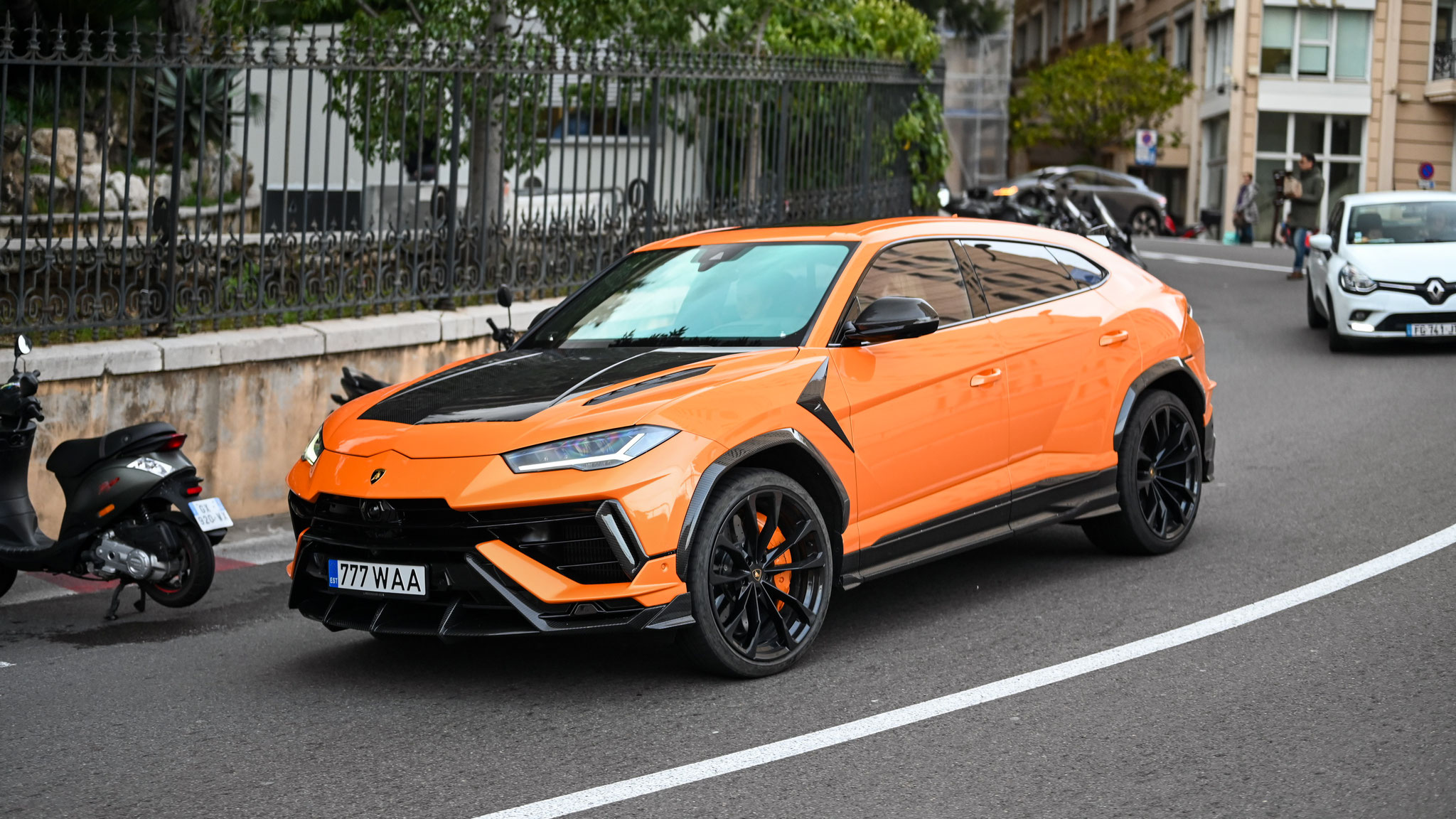 Lamborhini Urus Performante - 777WAA (EST)