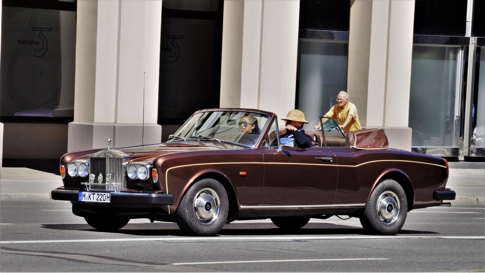 Rolls Royce Corniche - TM-KT220H