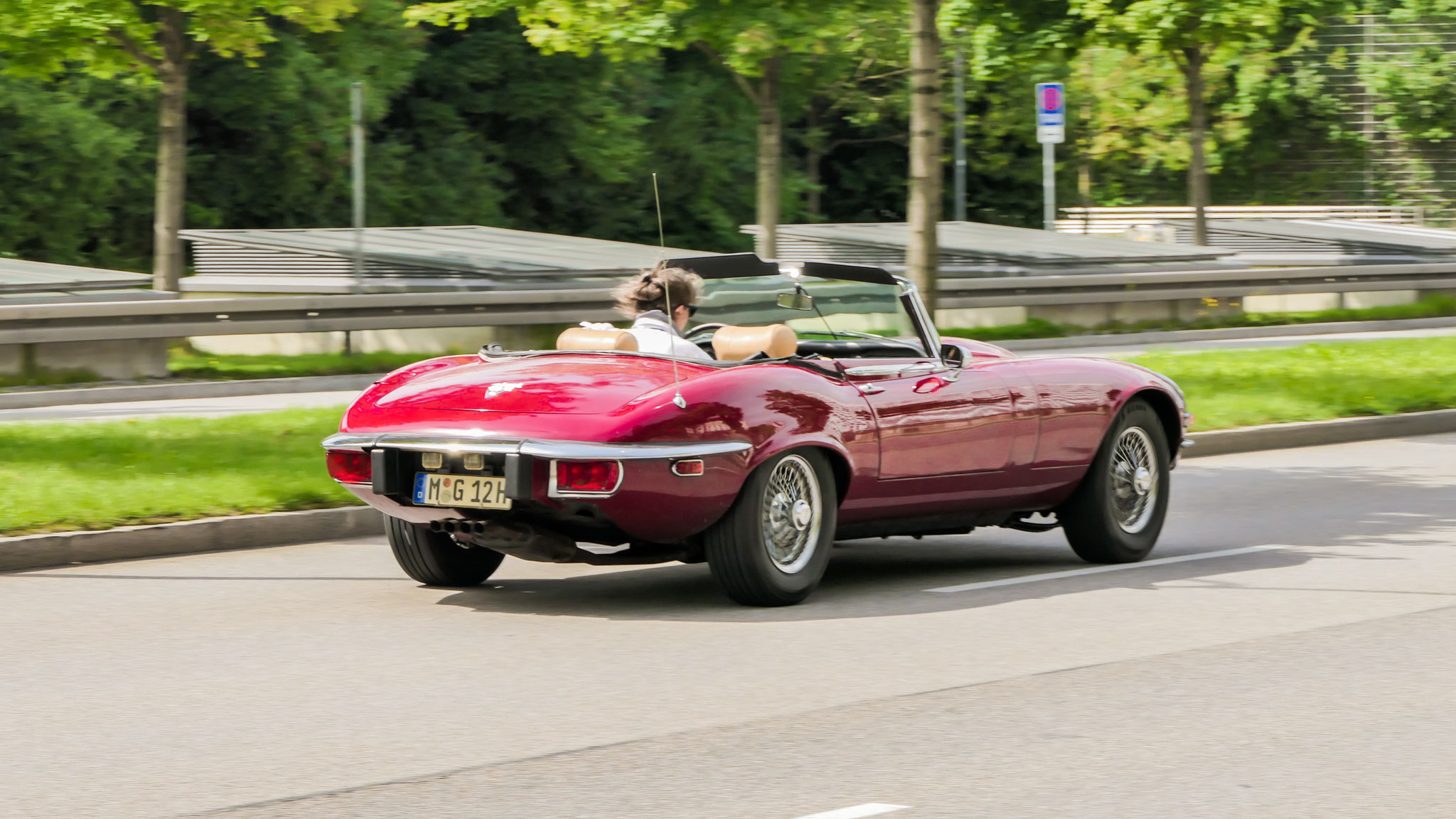 Jaguar E-Type - M-G12H