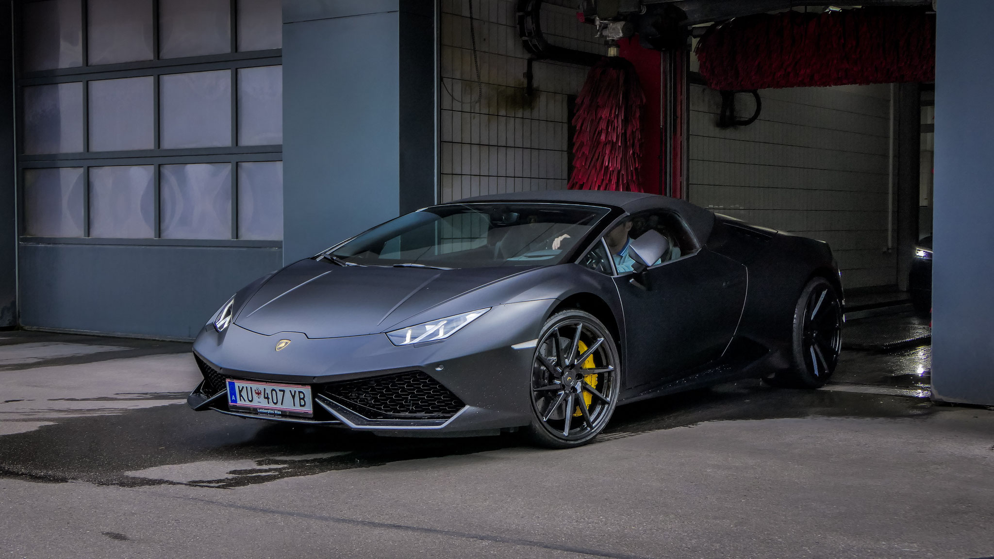 Lamborghini Huracan Spyder - KU-407YB (AUT)
