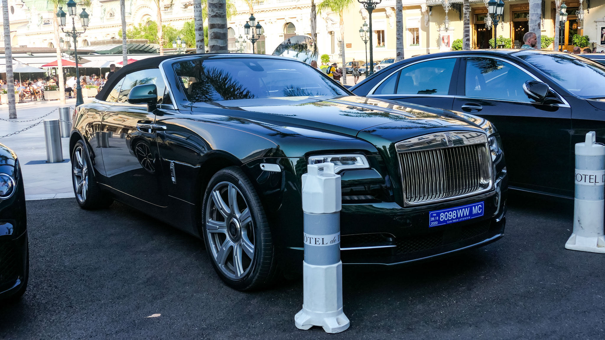 Rolls Royce Dawn - 8098WWMC (MC)