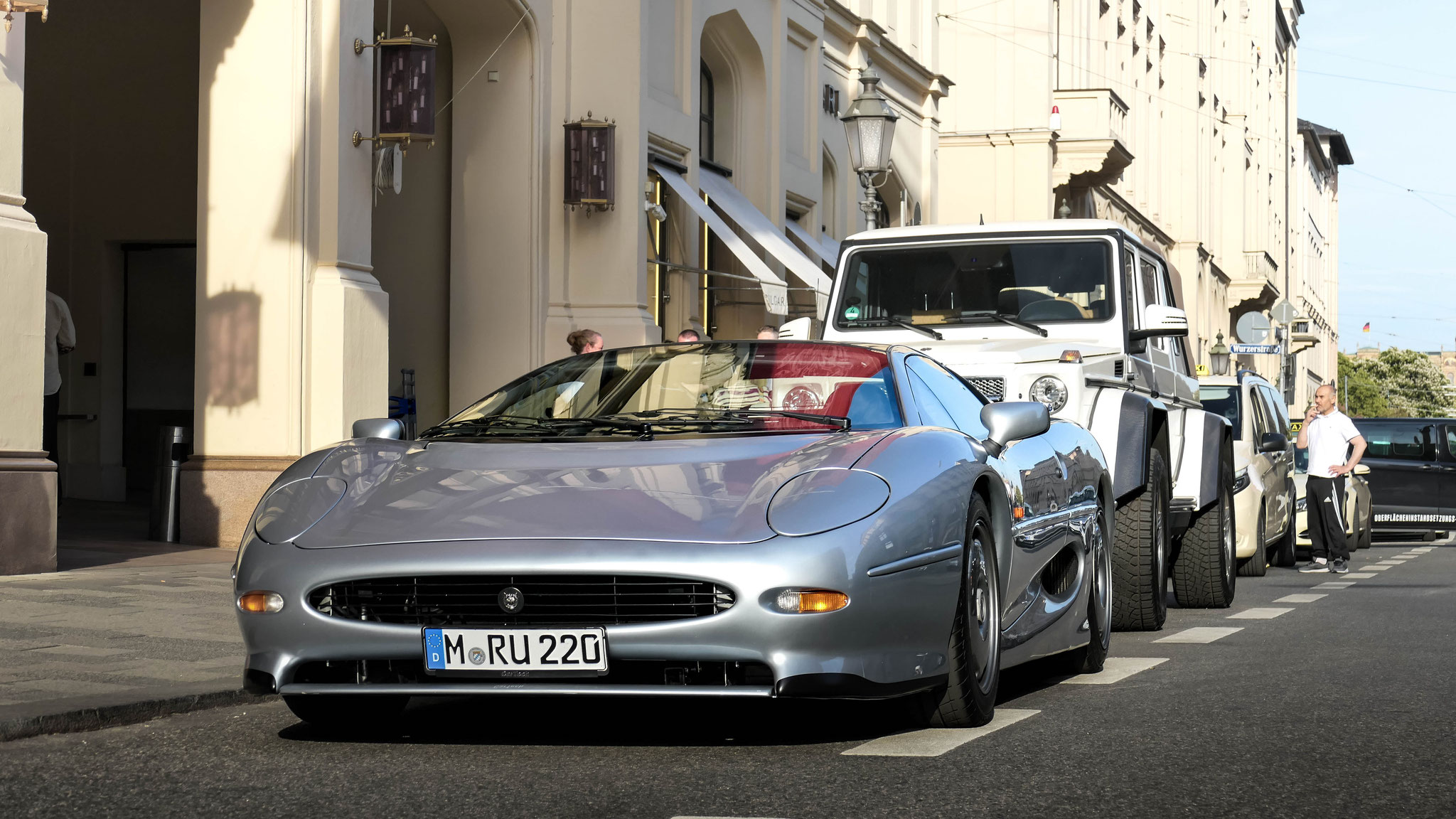 Jaguar XJ 220 - M-RU220