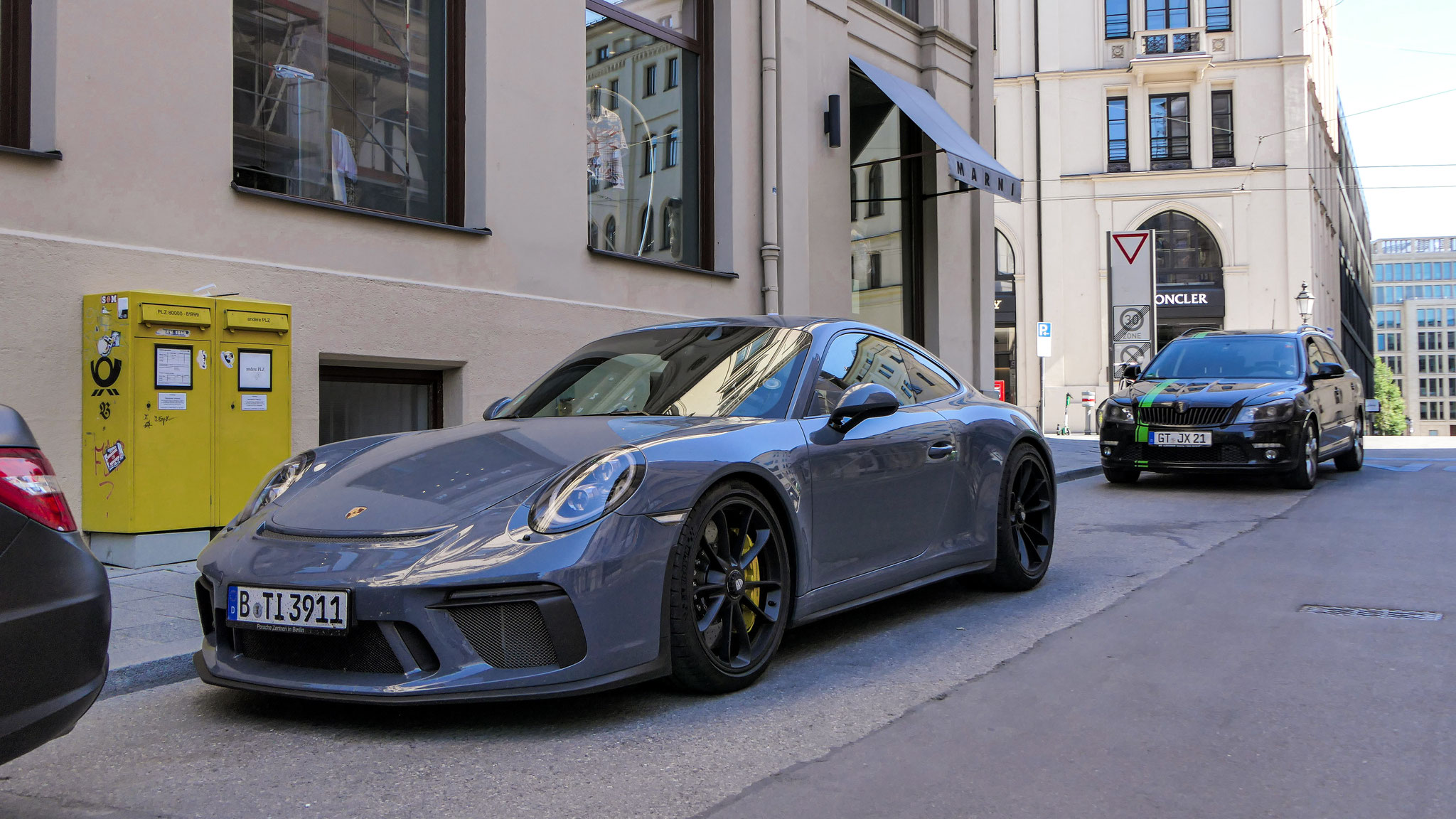 Porsche 991 GT3 Touring Package - B-TI3911