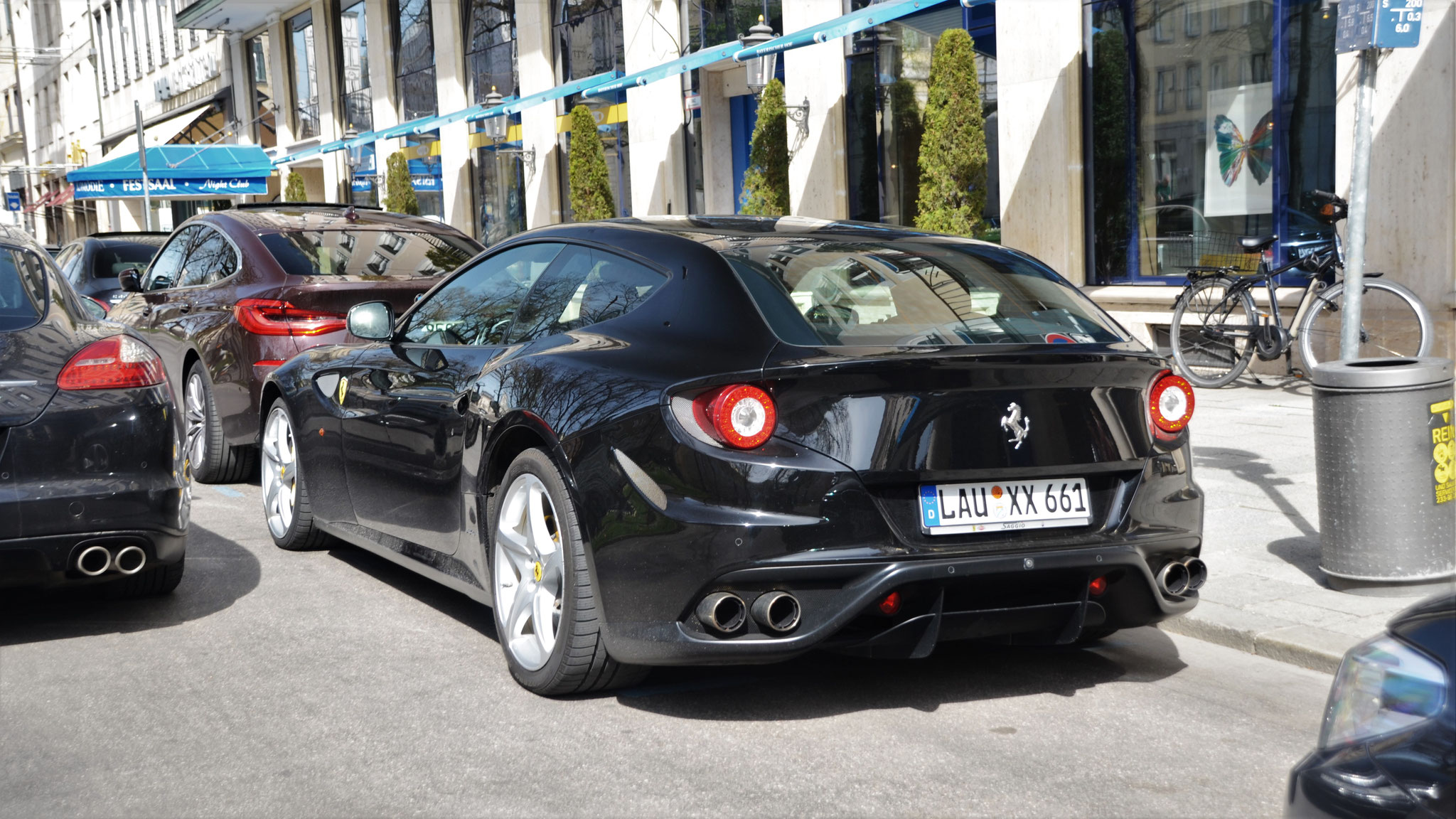 Ferrari FF - LAU-XX661