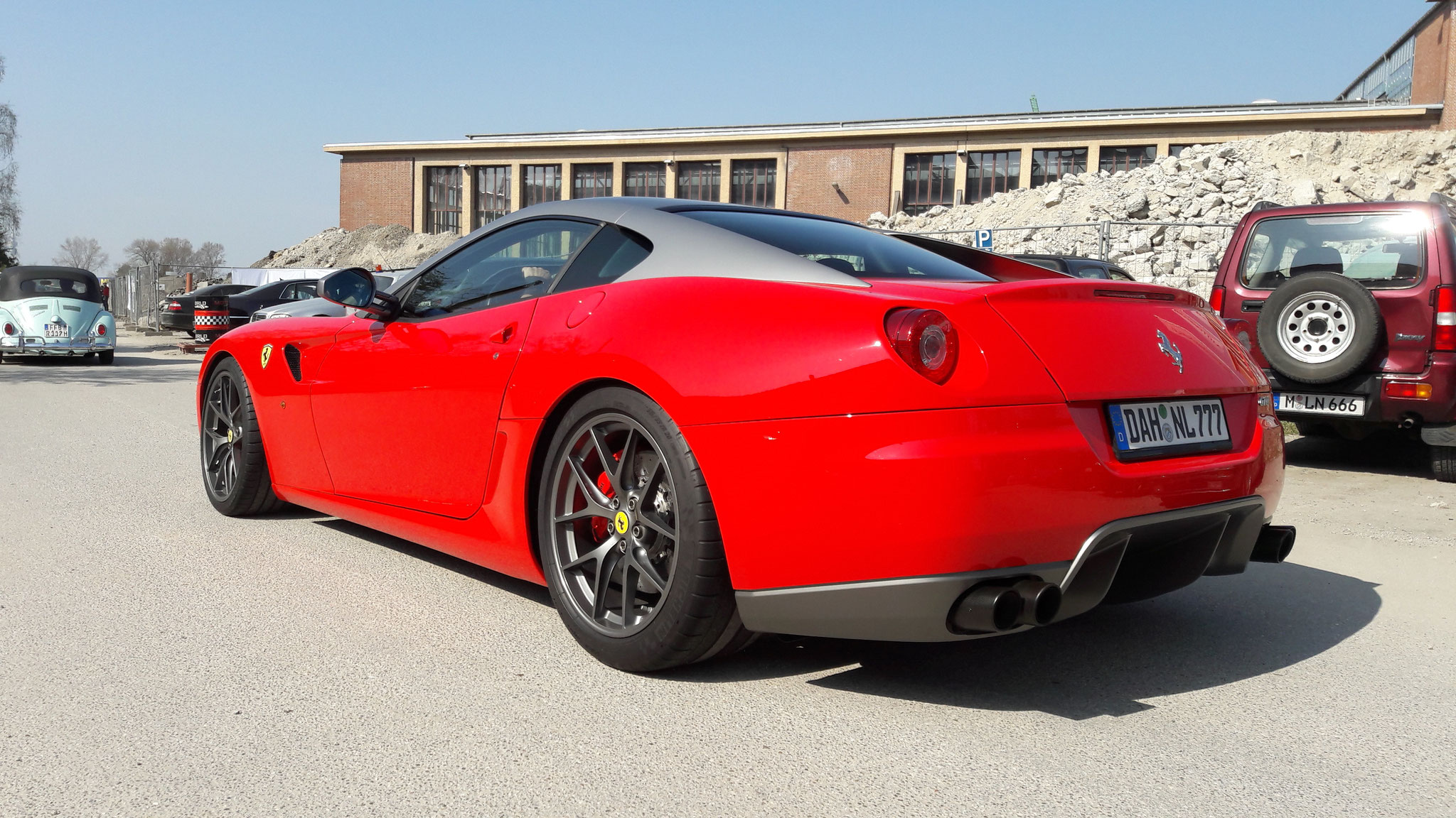 Ferrari 599 GTB - DAH-NL777