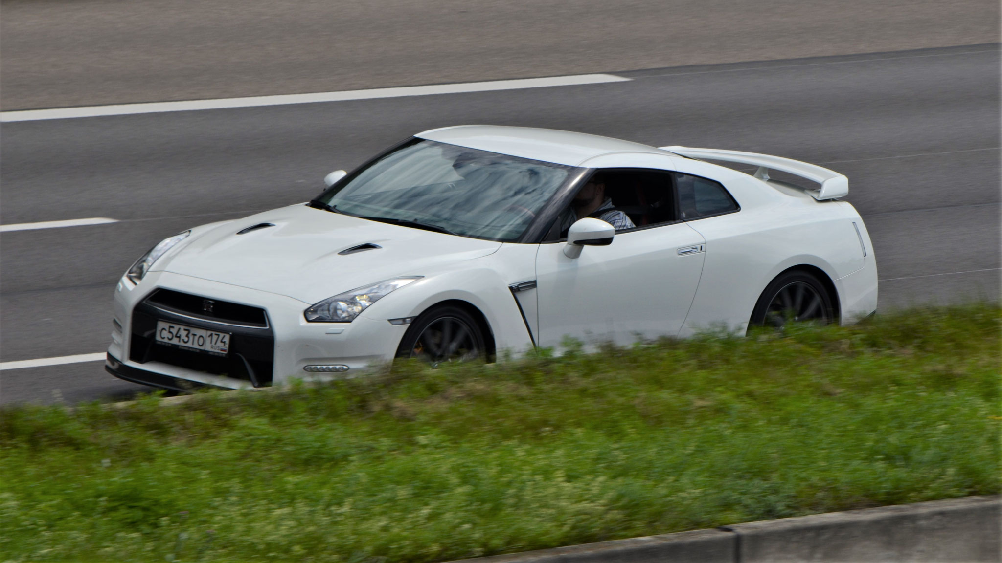 Nissan GTR - C543TO-174 (RUS)