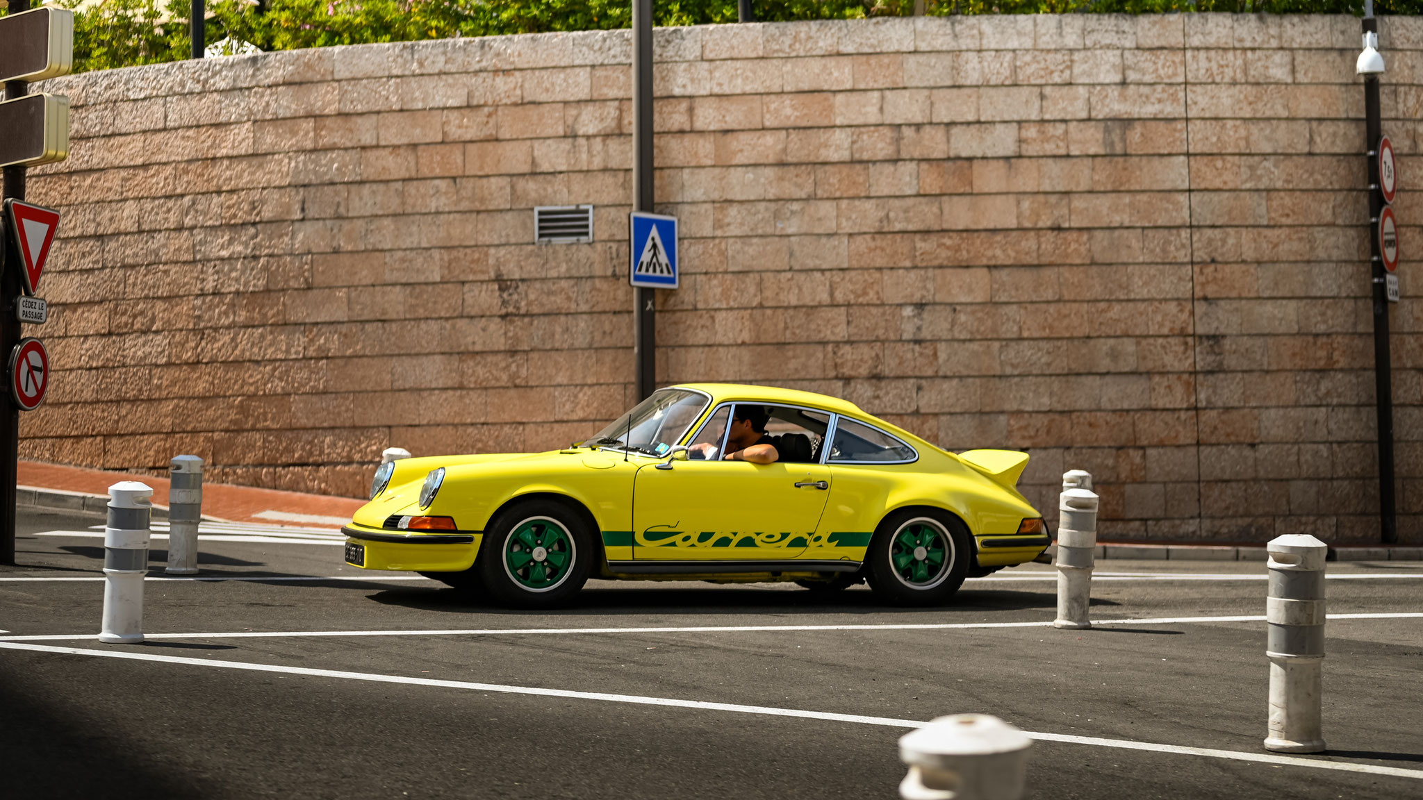 Porsche 911 Carrera 2.7 RS - EQ399TD (FRA)
